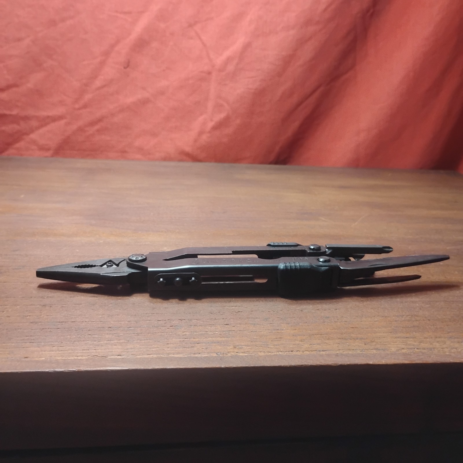 Gerber Multiplier MP600ST (Sight Tool) Black Oxide Multi-Tool Needle Nose Pliers