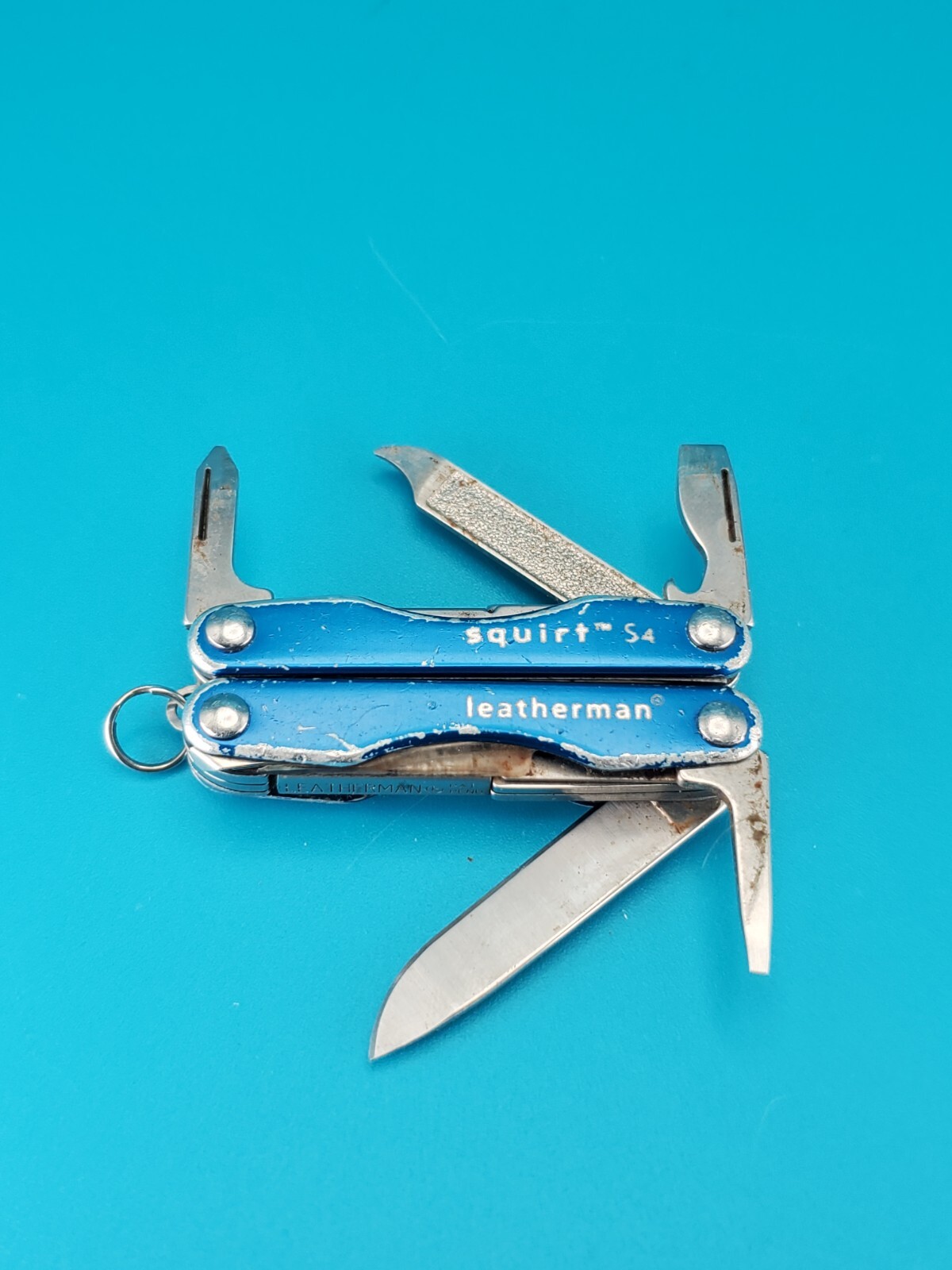 Leatherman Squirt S4 Multi-Tool, Key Ring, Retired, BLUE!