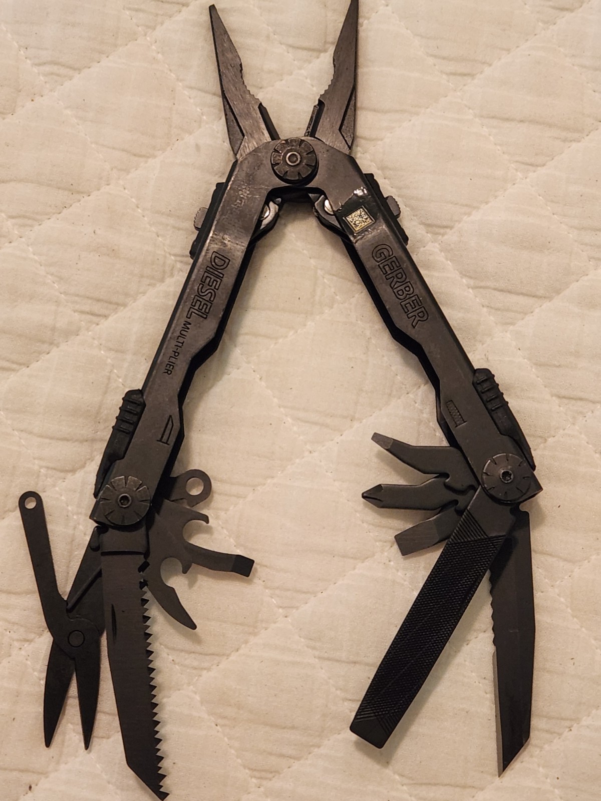 Gerber Diesel Multi-Plier Black Oxide Multi-Tool With Coyote GERBER Nylon Sheath
