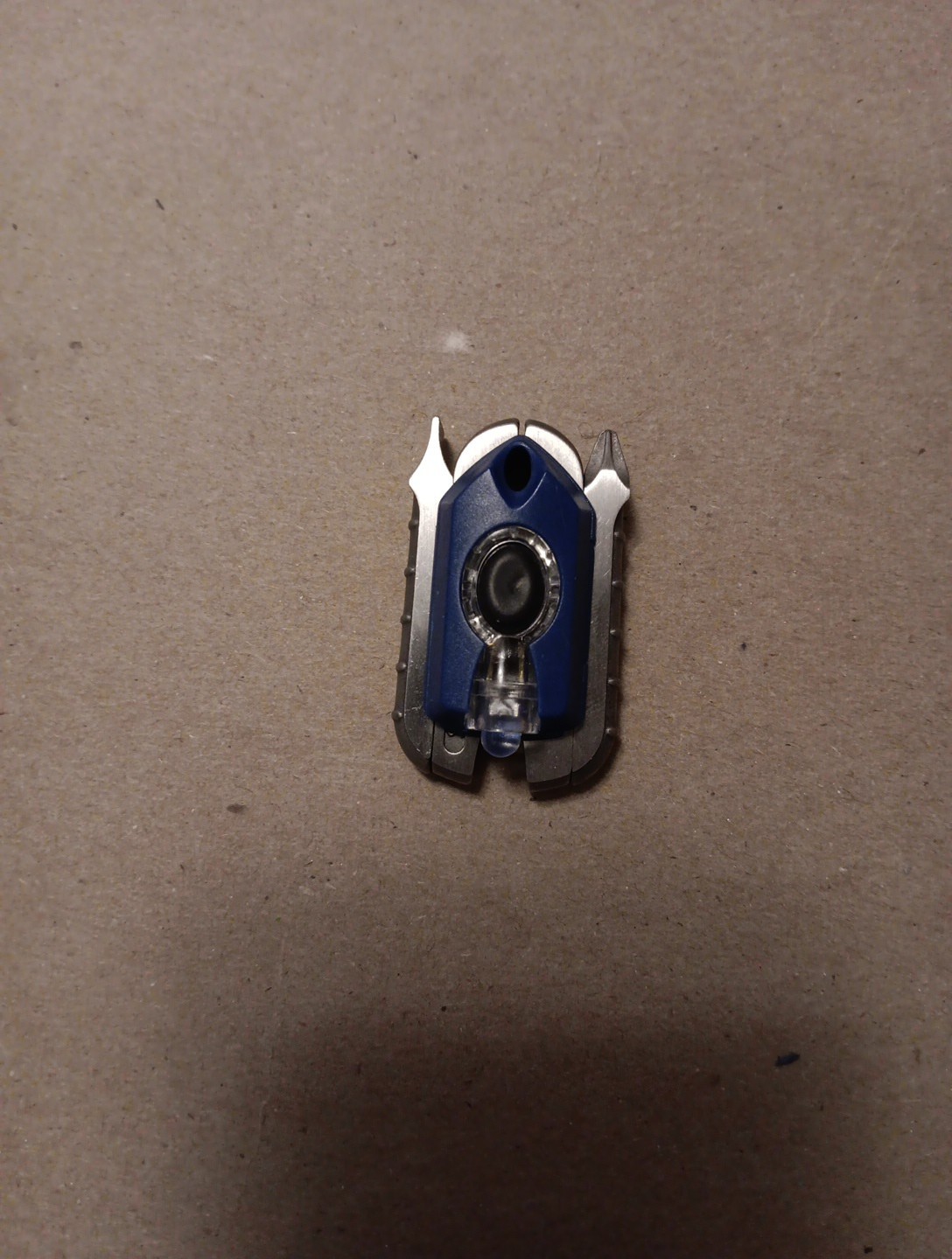 Swiss Tech Mini Multi Tool Pliers Screwdriver Keychain