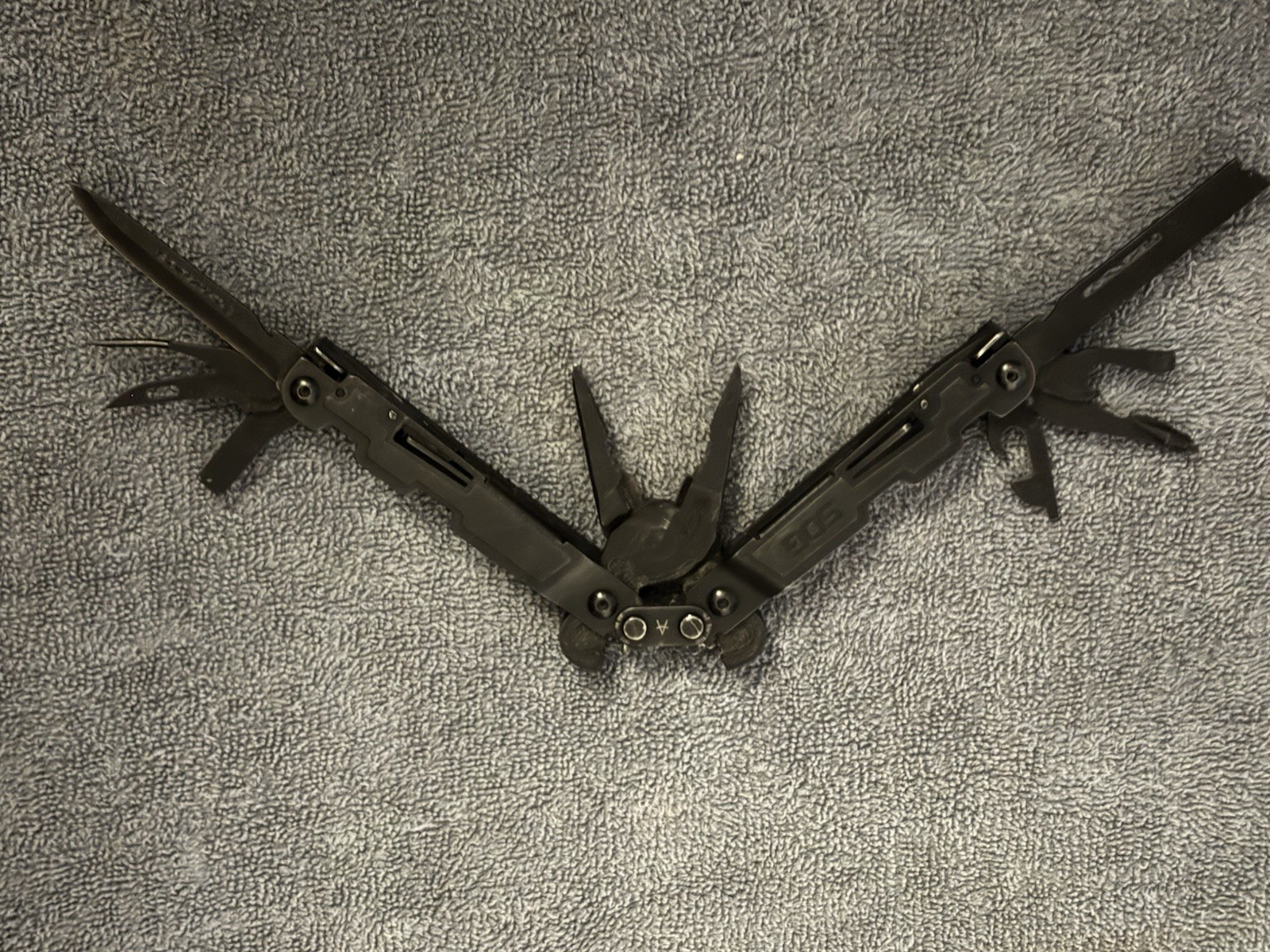 SOG PowerAccess Black Multi-Tool w/ Pliers 3in Straight Blade File Pocket Clip