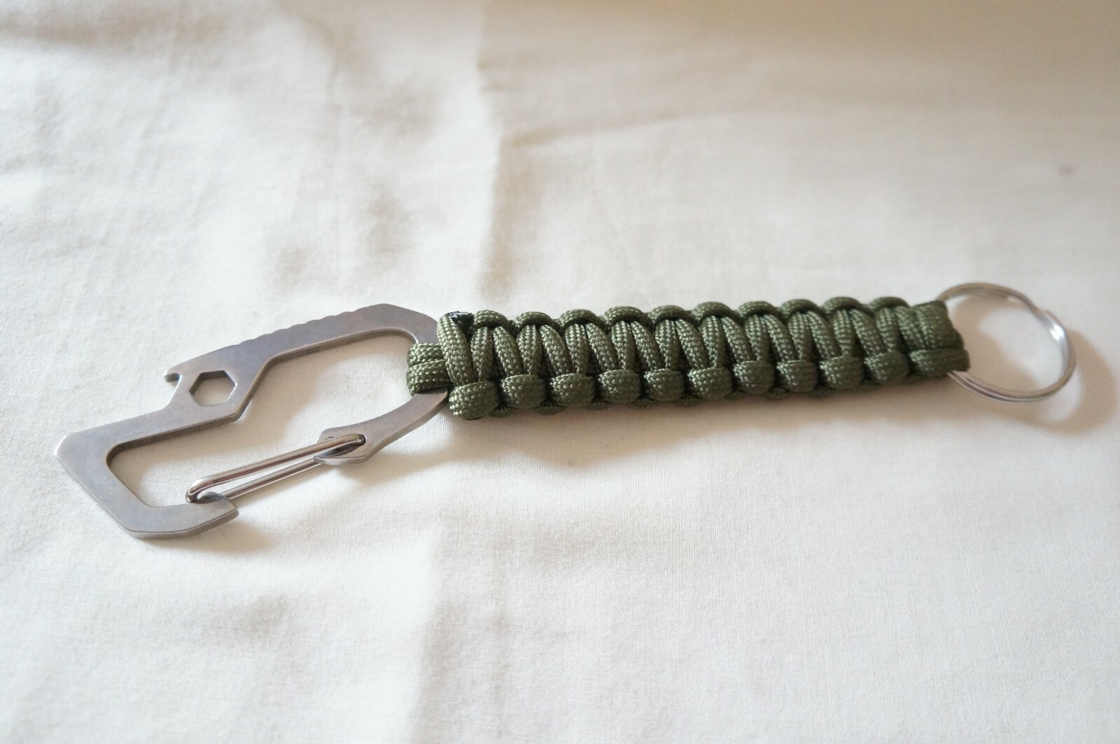 Marlboro Limited Edition Promotion Paracord Multitool  New  7 Functions