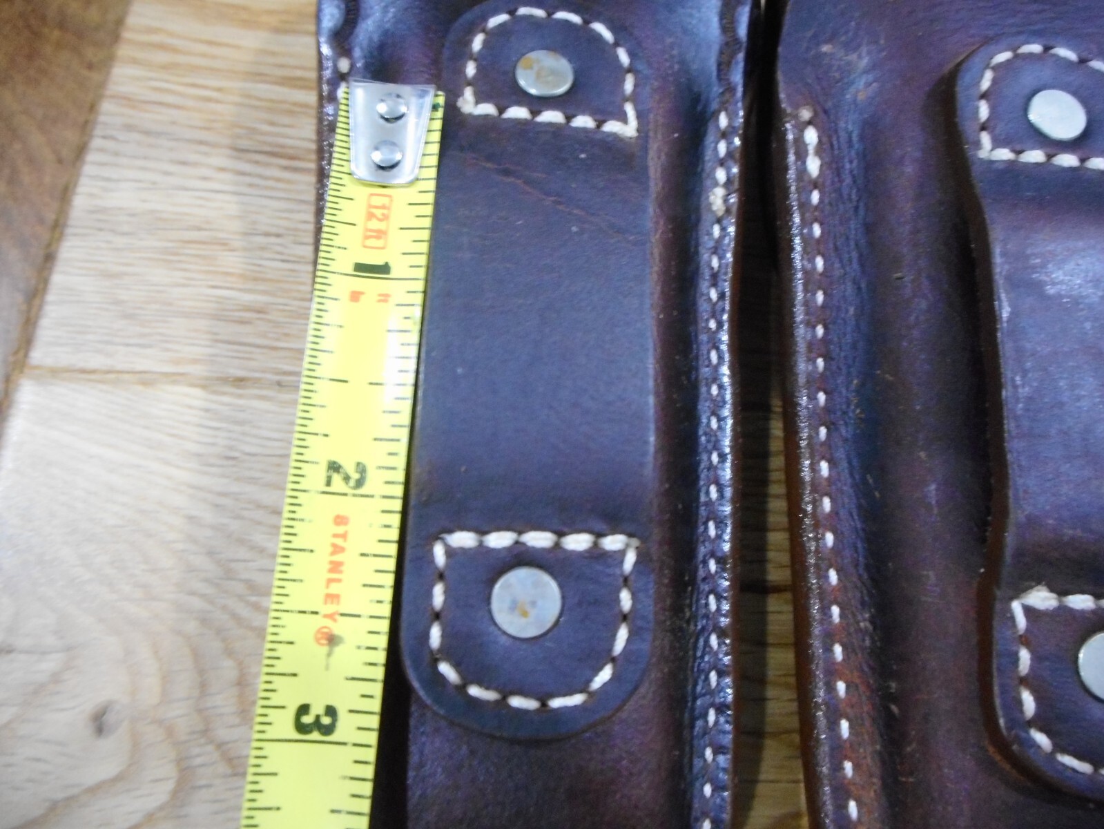 Gerber Diesel or MP600 multi tool leather sheath. Sheath only. You choose snap.