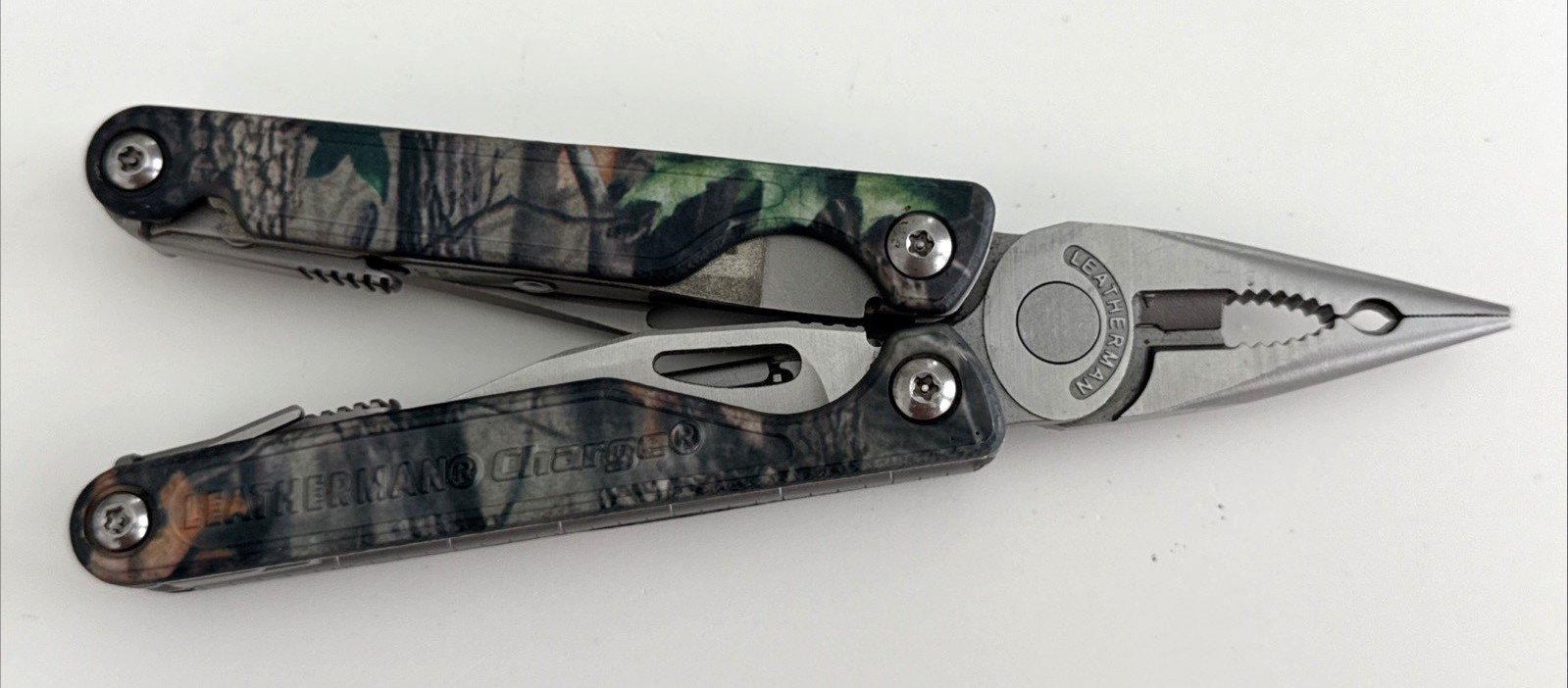 Leatherman Charge XTi Camo Multi-Tool USA
