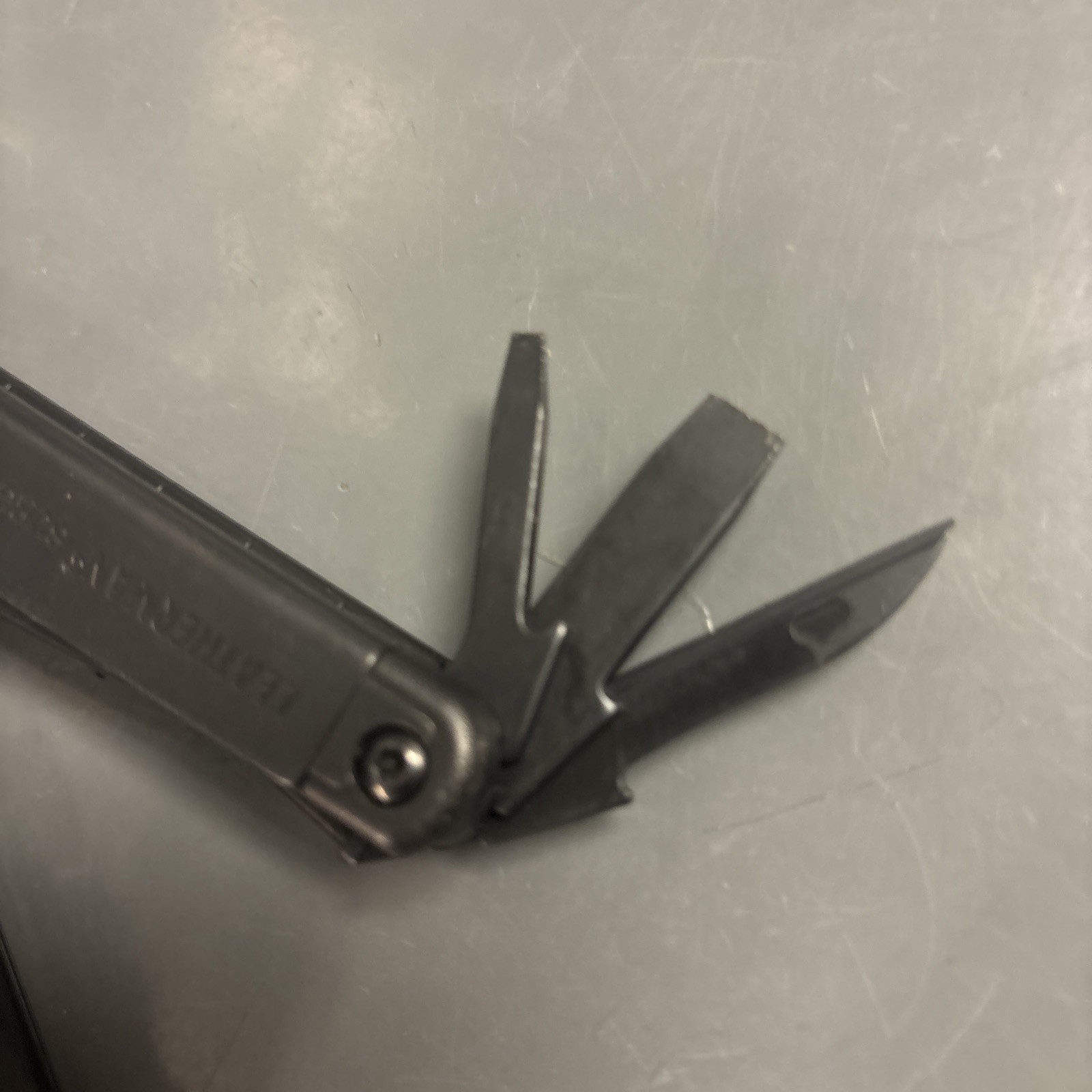 LEATHERMAN SURGE 19-In-1 Black Oxide Heavy Duty Multitool