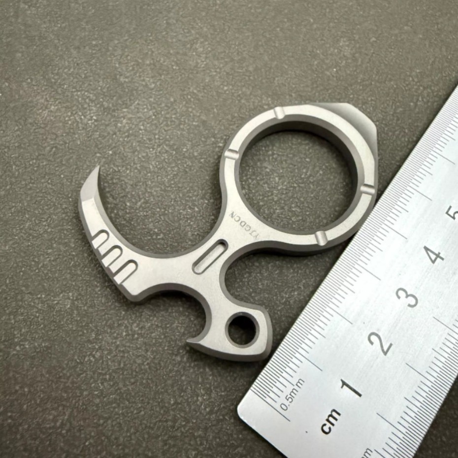Design TC4 Titanium PRY Bar TOOL Sickle EDC Bottle Opener Crowbar Keychain