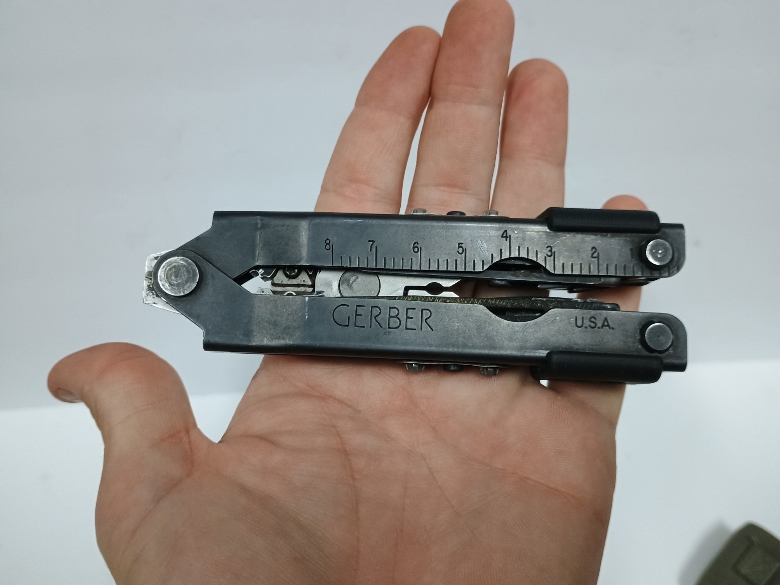 Gerber MP600 Multi Tool Multi plier Military Issue Black Camo Sheath w/Allen Key