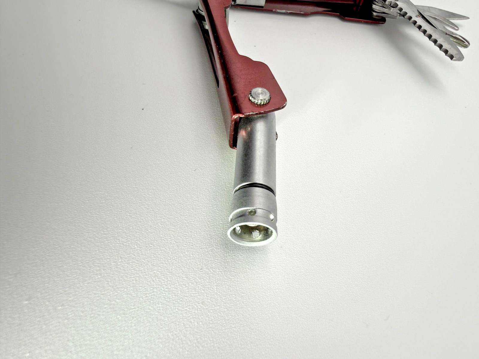 Swiss+Tech Multi Tool Pliers Knife Saw Screwdrivers LED Light EDC