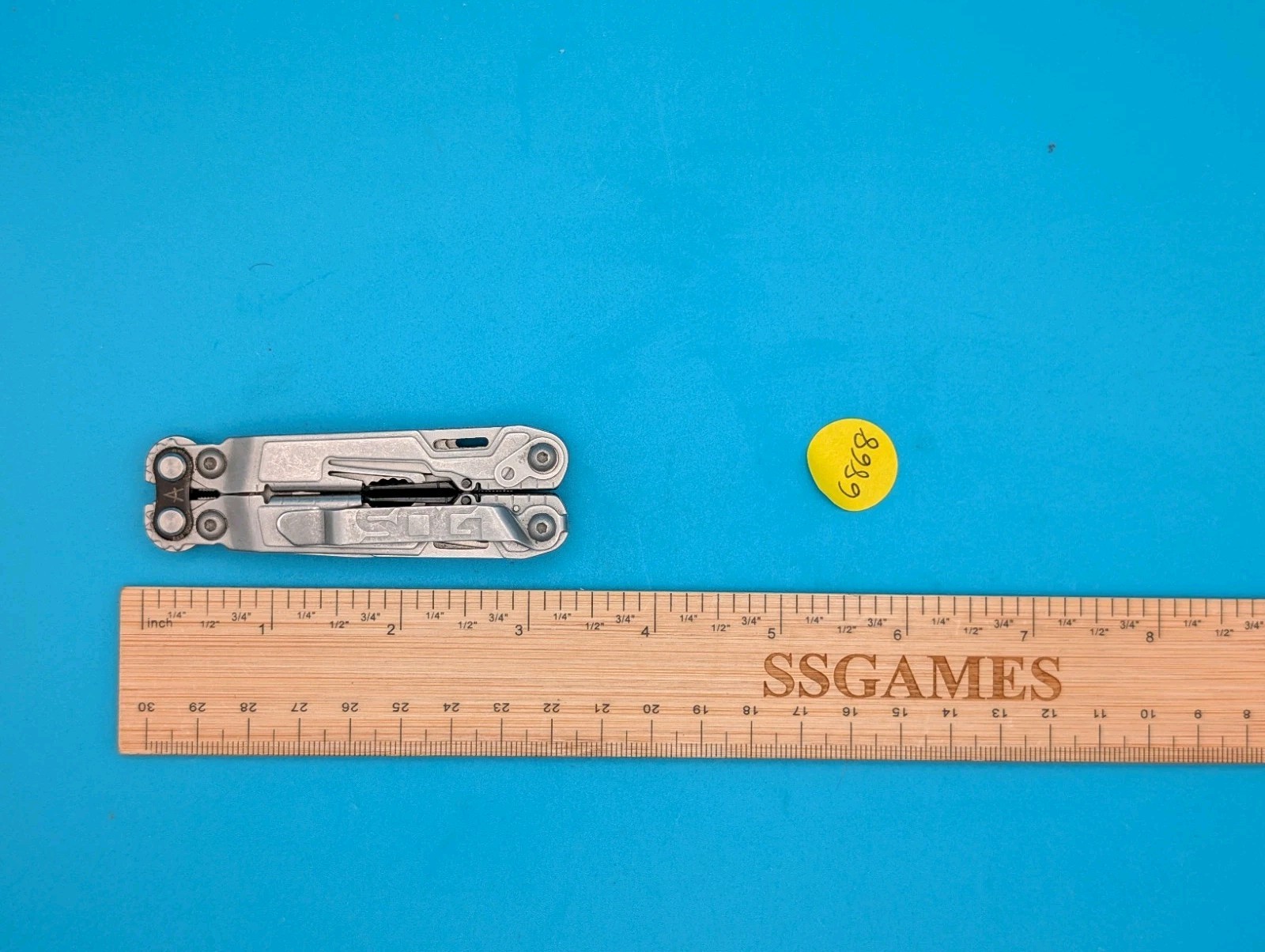 SOG PowerPint Tool Compact Lightweight Silver Multi-Tool!