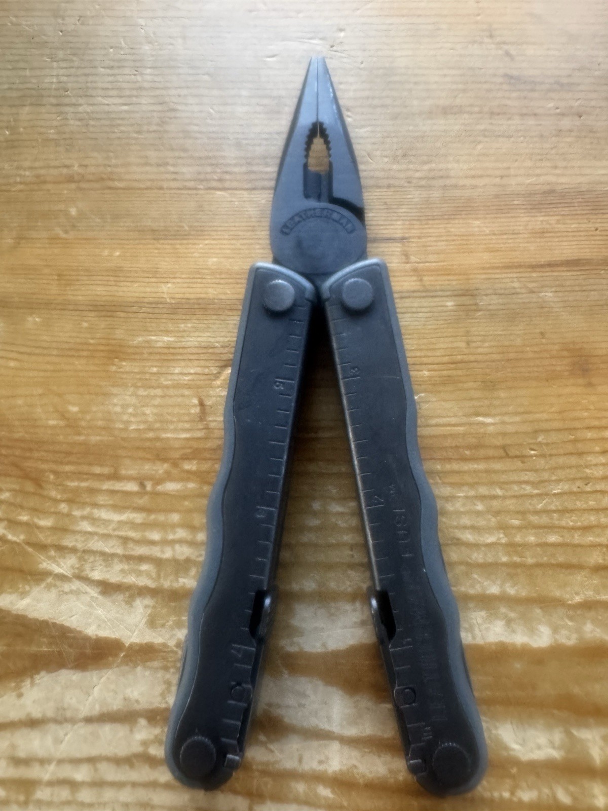 Rare Leatherman Fuse Black Oxide Multitool Great Condition
