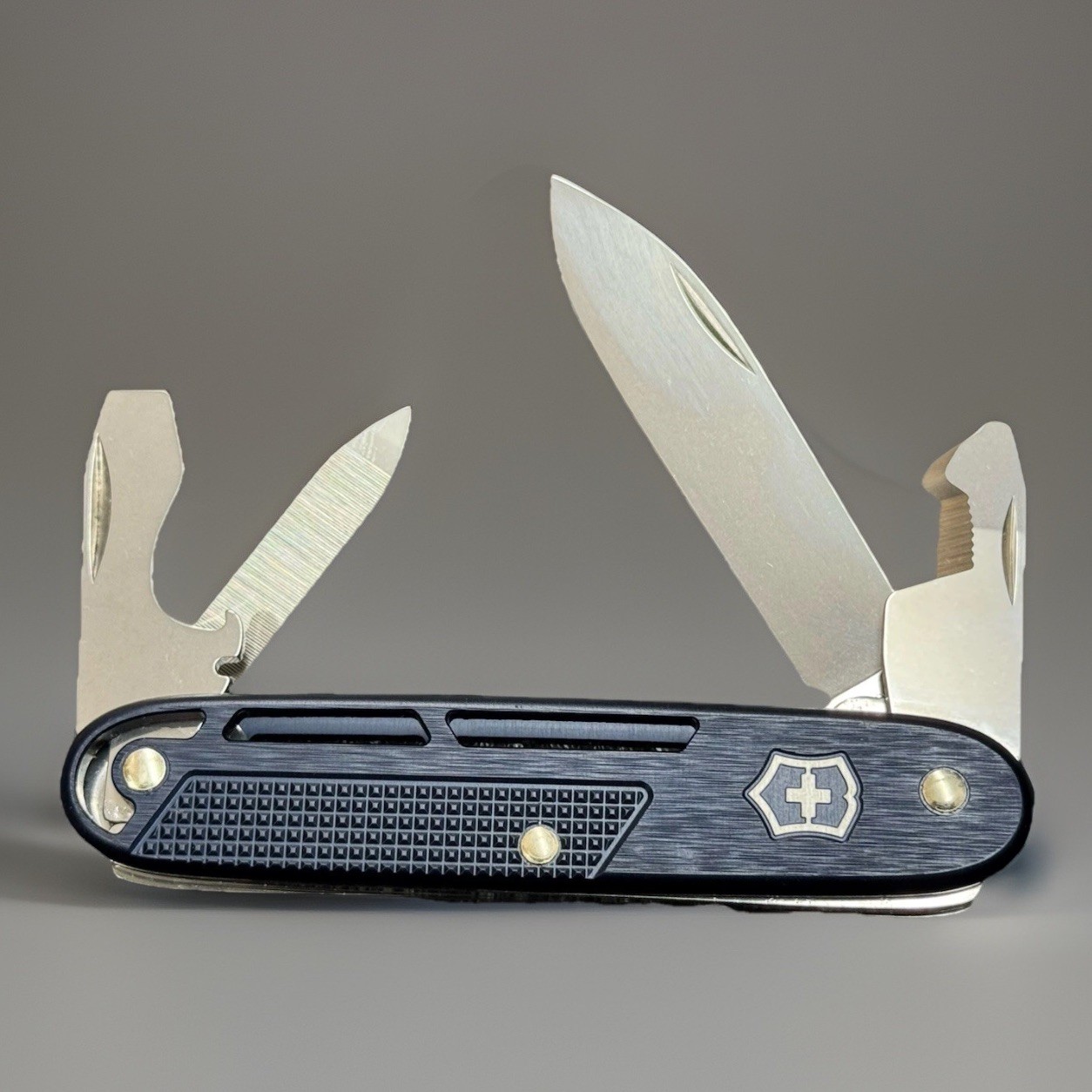 Victorinox Synergy Blue 93mm Refined Alox Scales Swiss Army Knife w/ Pocket Clip