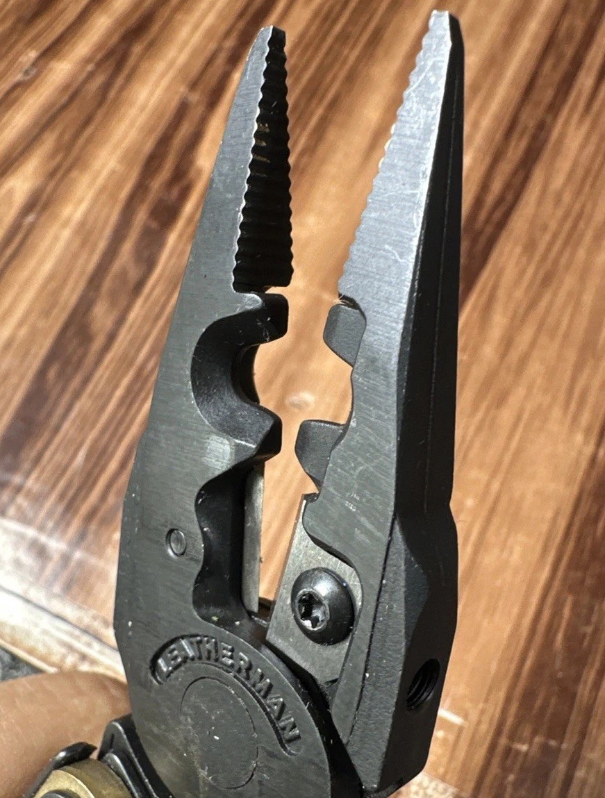 Leatherman MUT Multi Tool!