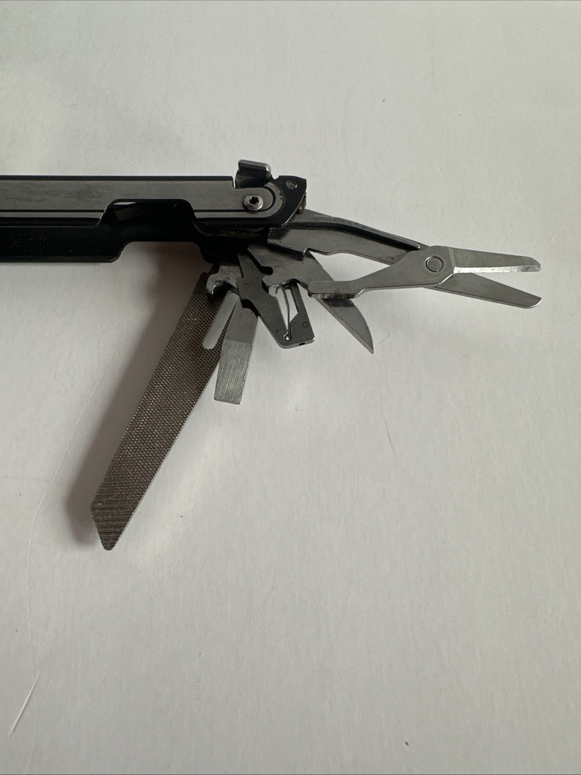Leatherman ARC Multi-Tool 20-in-1 One-Hand Opening CPM MagnaCut Steel EDC Tool
