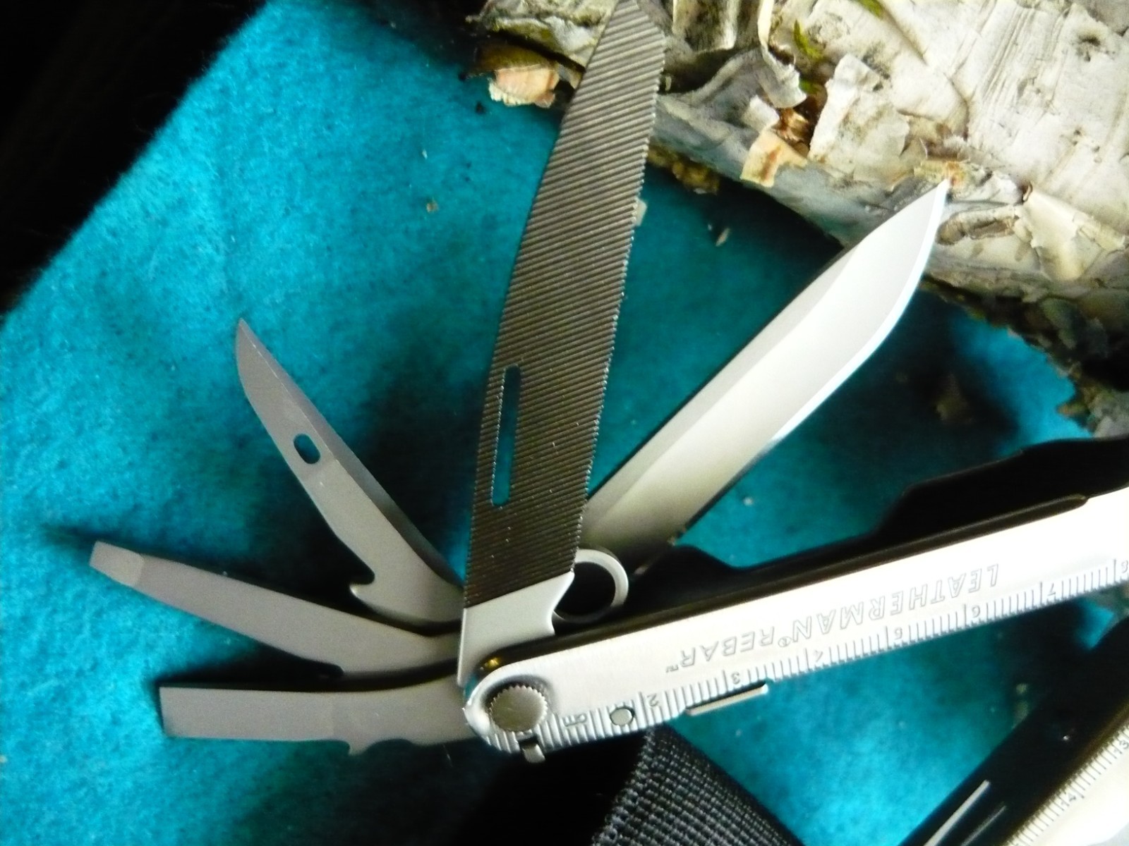 Leatherman Rebar Multi-Tool With Sheath Stainless 17 Tools Multi Tool NEW 831547