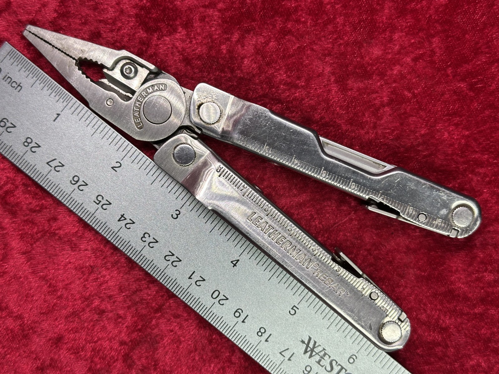 Leatherman Rebar Stainless Steel 12 Tool Multi-Tool Random Pick (366)