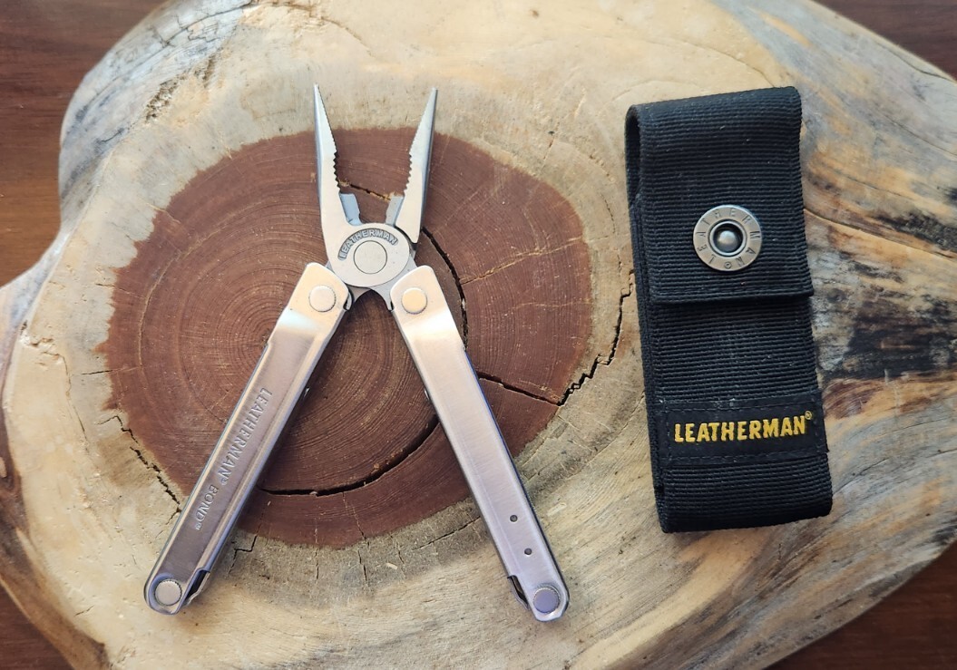 Leatherman Bond, Stainless EDC Multi-Tool Pliers Knife File w/ Sheath – K24
