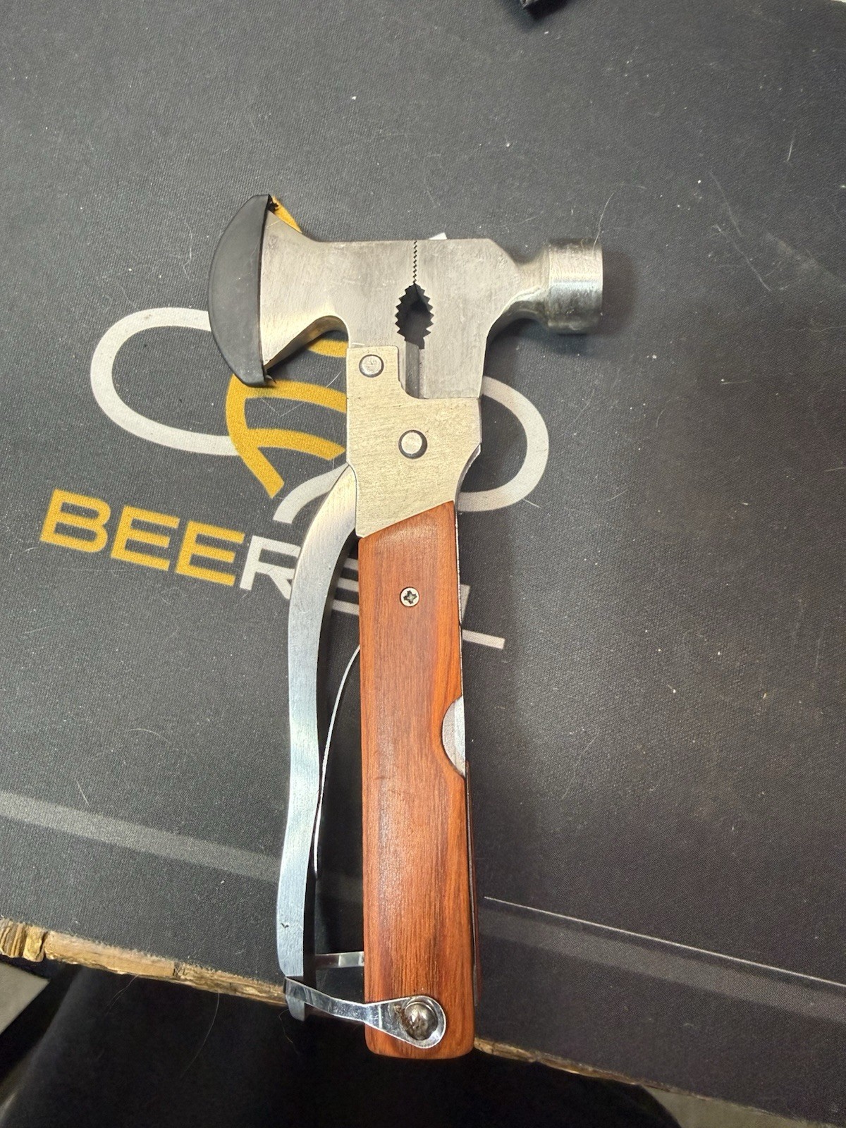 multi tool pliers