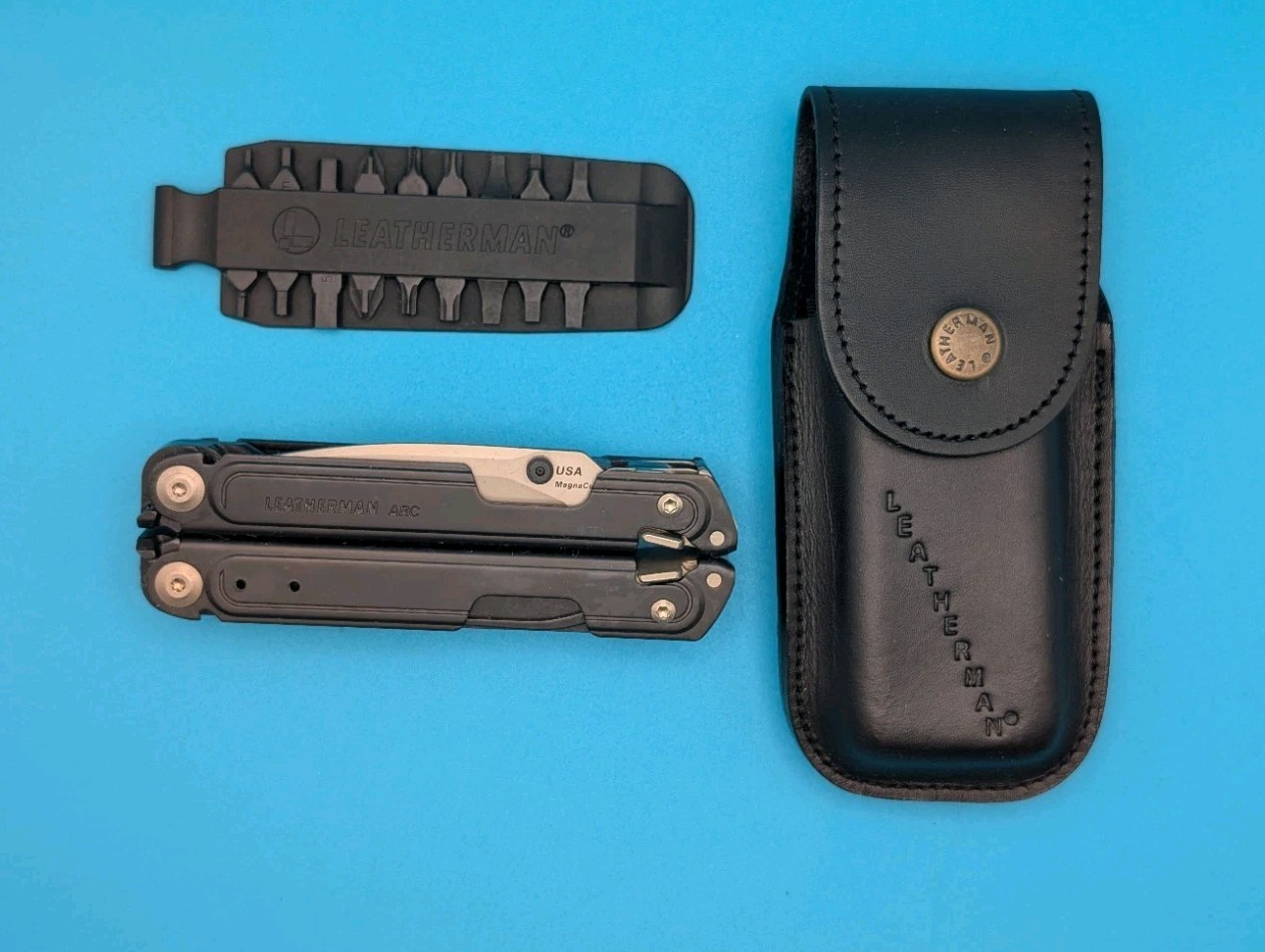 Leatherman Arc Obsidian Multitool. Limited Edition w/Leather Sheath. NEW IN BOX!