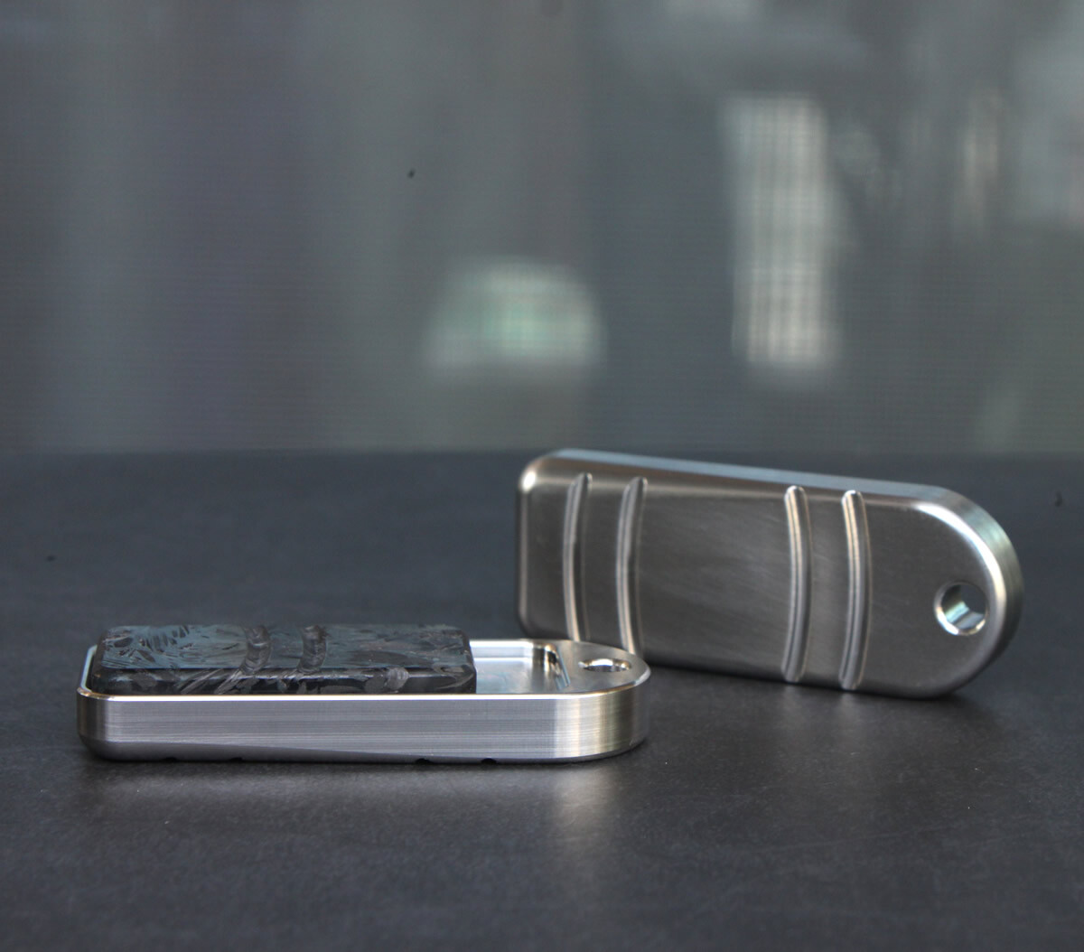 Click Clicker Magnetic Push Card Hand Fidget decompression Pocket EDC Magic Gift