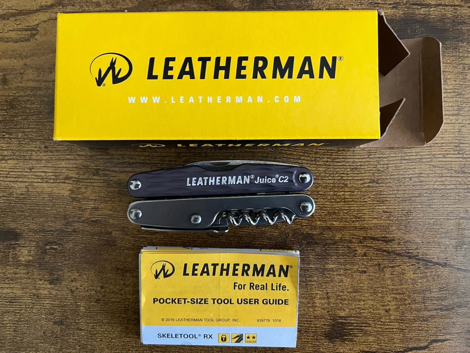 Leatherman Juice C2 Silver Multi Tool. NEW IN BOX! Discontinued Model.