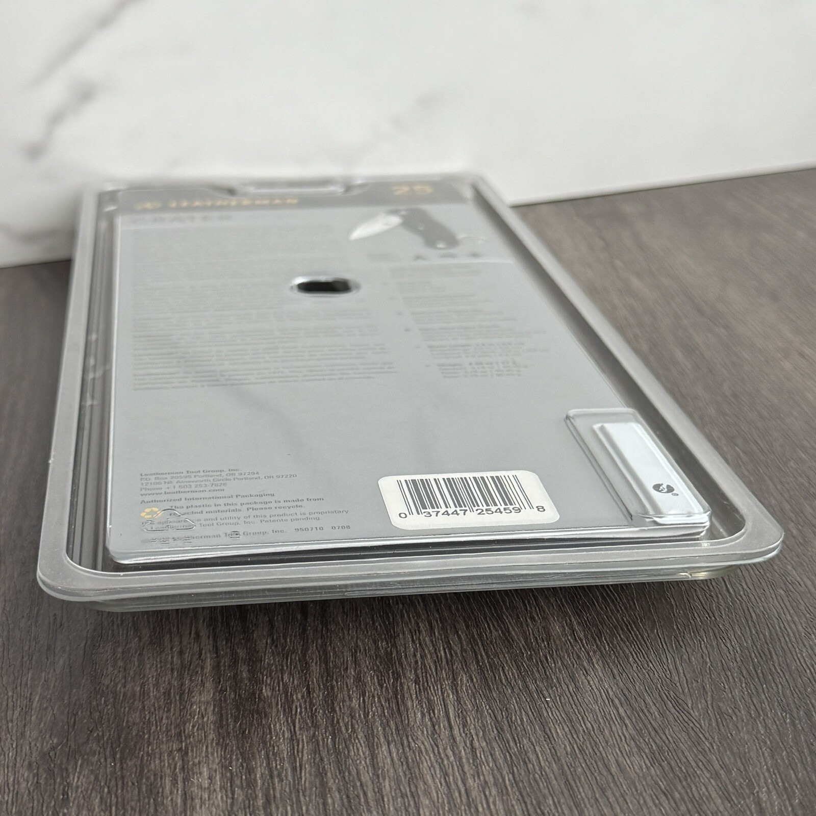 Leatherman C33X Black knife. Discontinued Model In a Sealed Clamshell