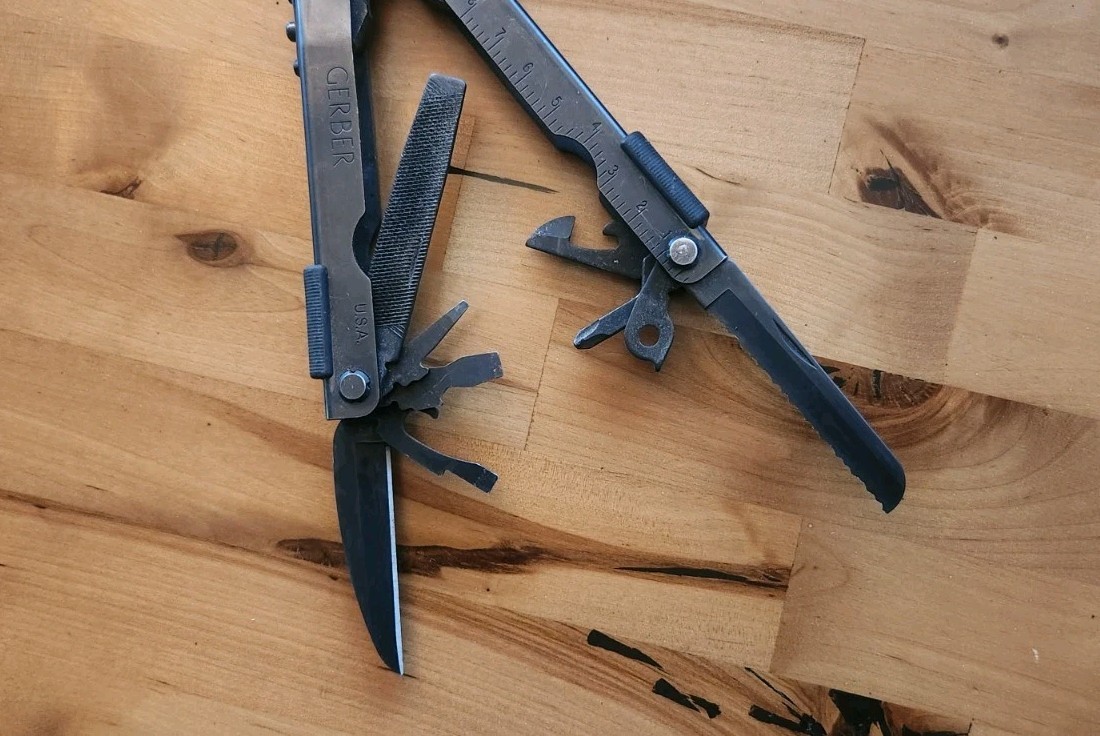 Gerber MP600 Multi-Tool Multi-Plier Black Oxide – Great Condition – B33