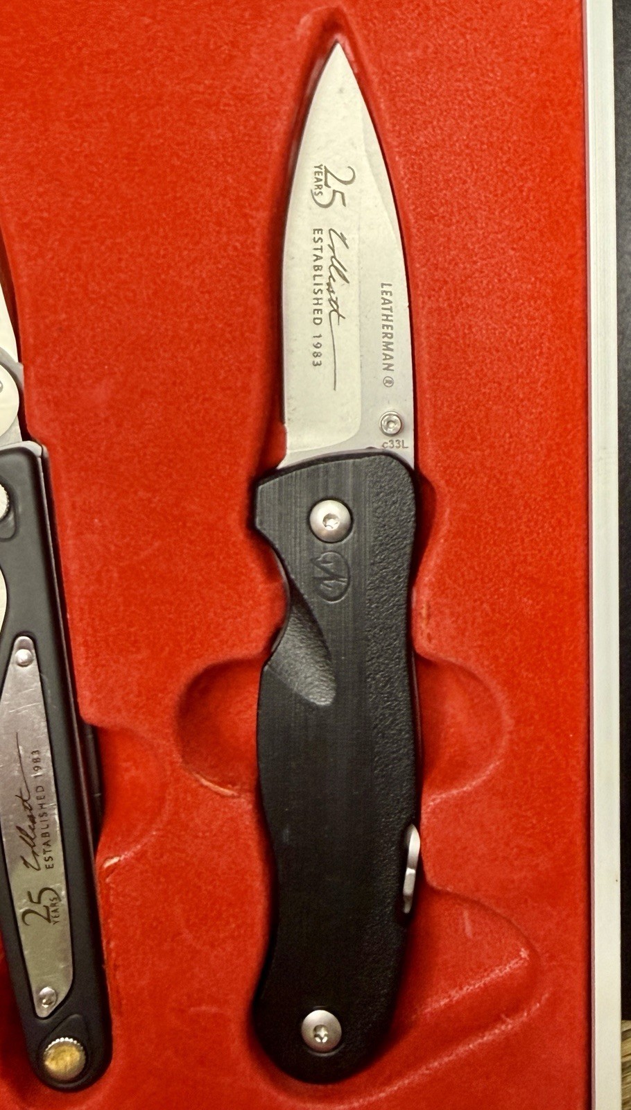 Leatherman Charge AL Limited Edition 25th Collector’s Anniversary Set w/ Crater