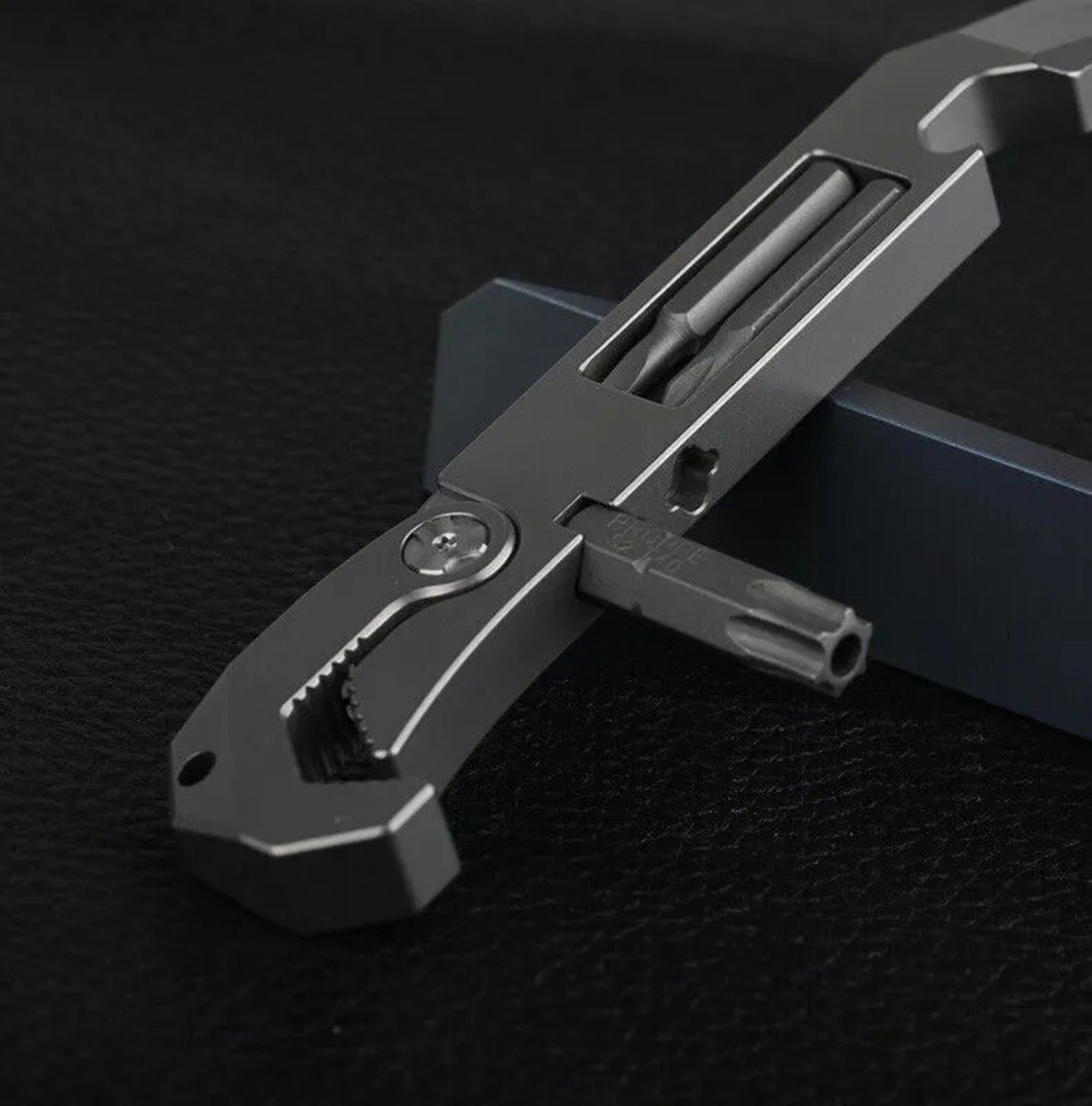 TC4 Lsand Crowbar Pry Bar Wrench Spanner Bottle Opener Clip Quality EDC Tool