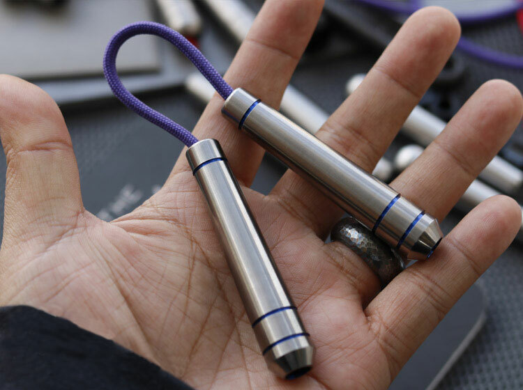 EDC Titanium Mini Finger Extreme Play Boring Decompression Outdoor Pendant Tool