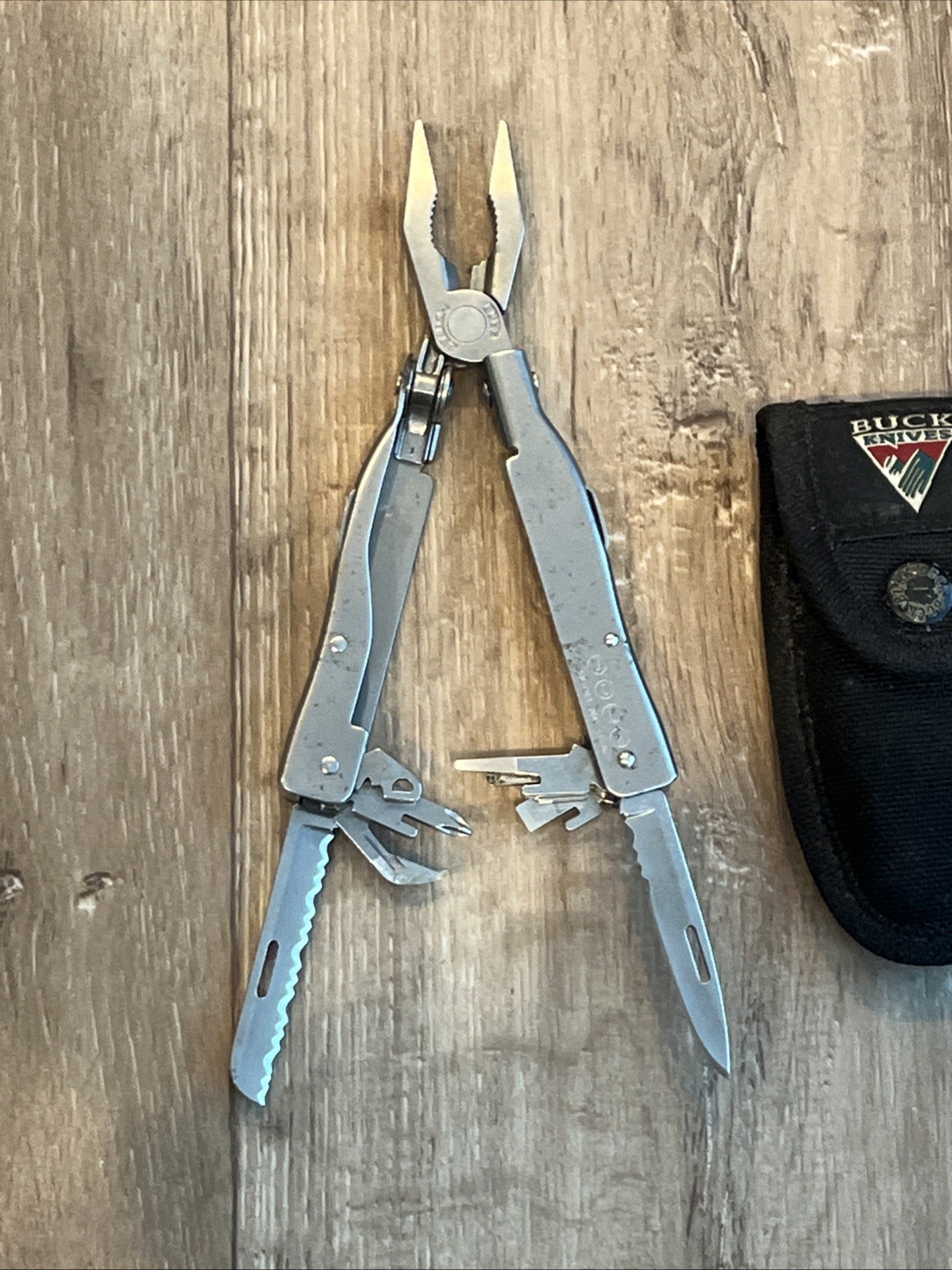 BUCK KNIFE BUCKTOOL 360 MULTI TOOL PLIERS with BELT SHEATH / USA MADE