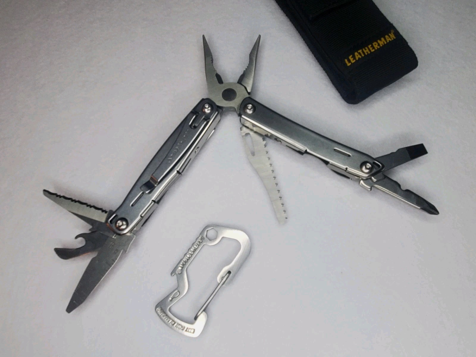 Leatherman Sidekick Multi Tool With Pouch & Carabiner Bottle Opener HEX Tool EUC