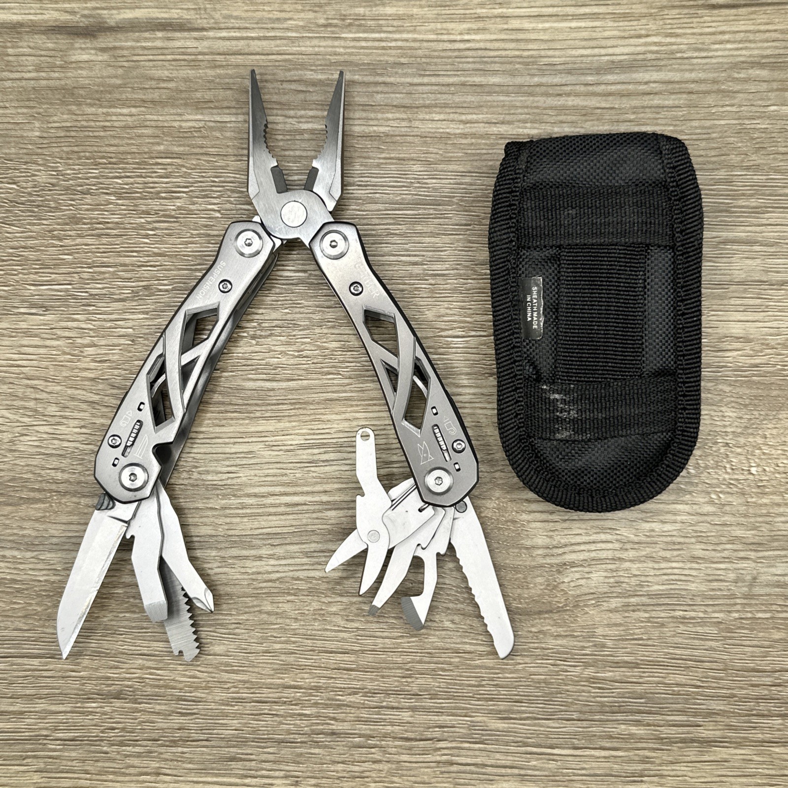 Gerber Suspension Multi Tool Pliers With Sheath Great Condition!