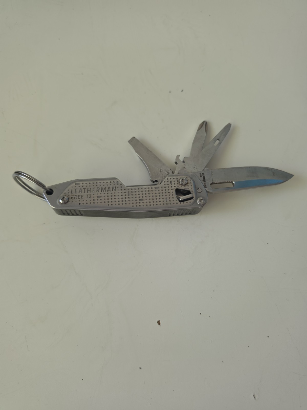 Leatherman FREE T2 Multi-Tool Stainless Steel Straight Edge Silver, 8 Tools