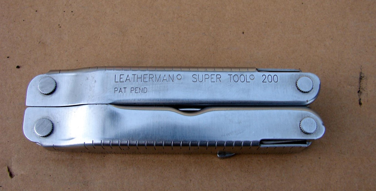 Pat Pend Leatherman Super Tool 200 MultiTool Pliers in Nice Shape 0105