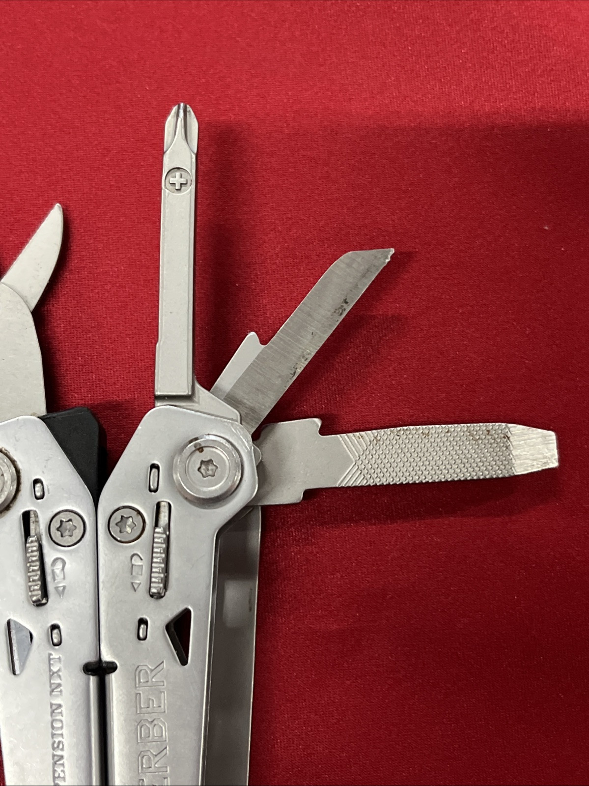 Gerber Suspension NXT Multi-Tool Pliers Silver Toned 31-003345