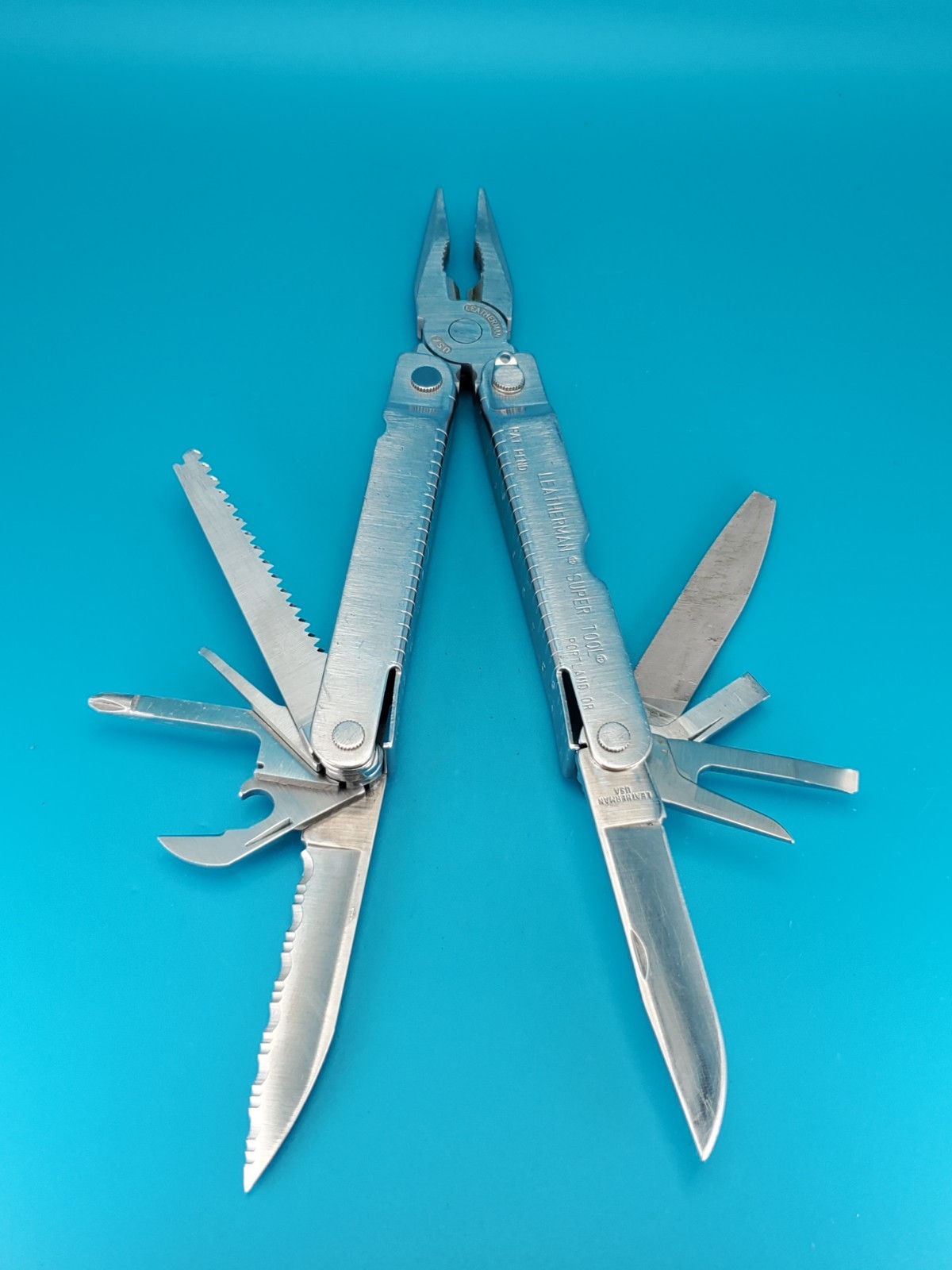 LEATHERMAN Super TOOL Multi Function Tool PLIERS, Stainless! 01/98 DATE