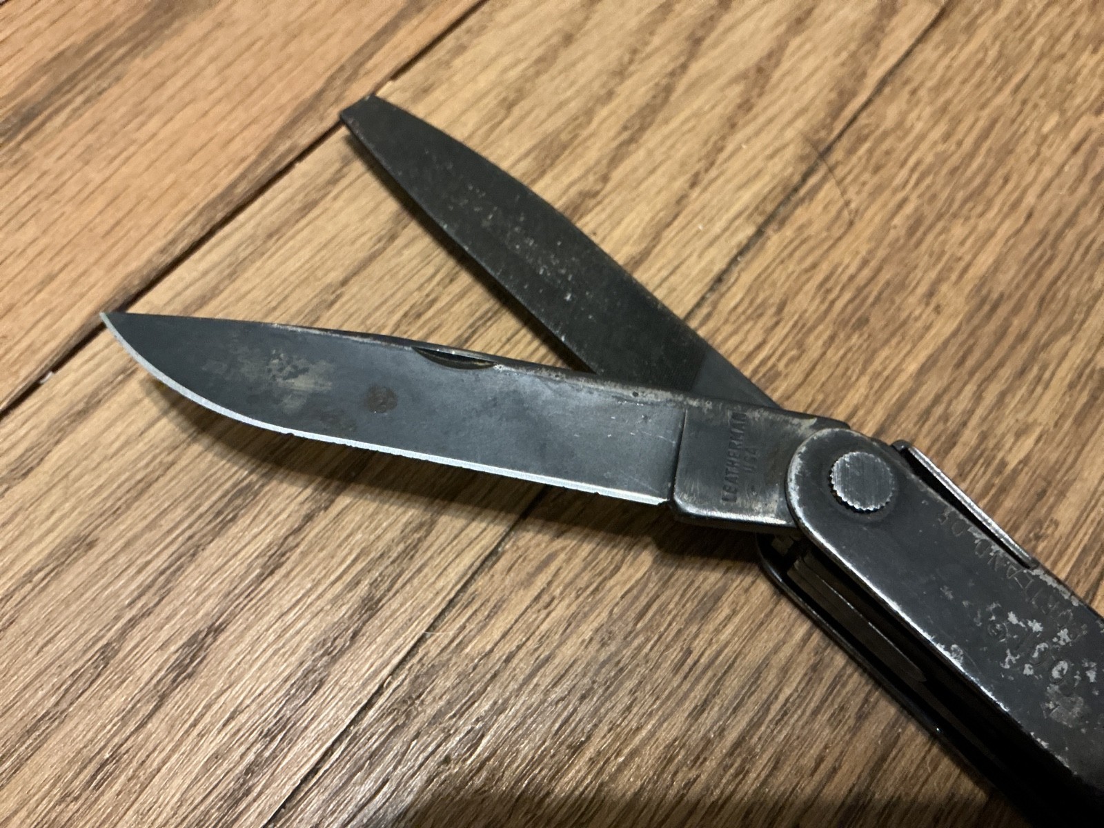 Leatherman Super Tool black oxide with leather sheath, USA made, original