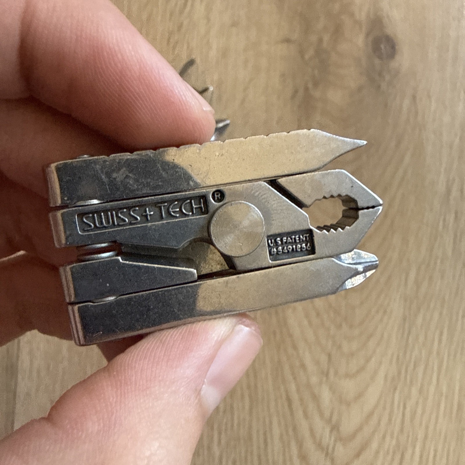 Swiss+Tech Keychain Multi-Tool Lot Micro-Max 19-in-1 & Micro-Tech 6-in-1 Pliers