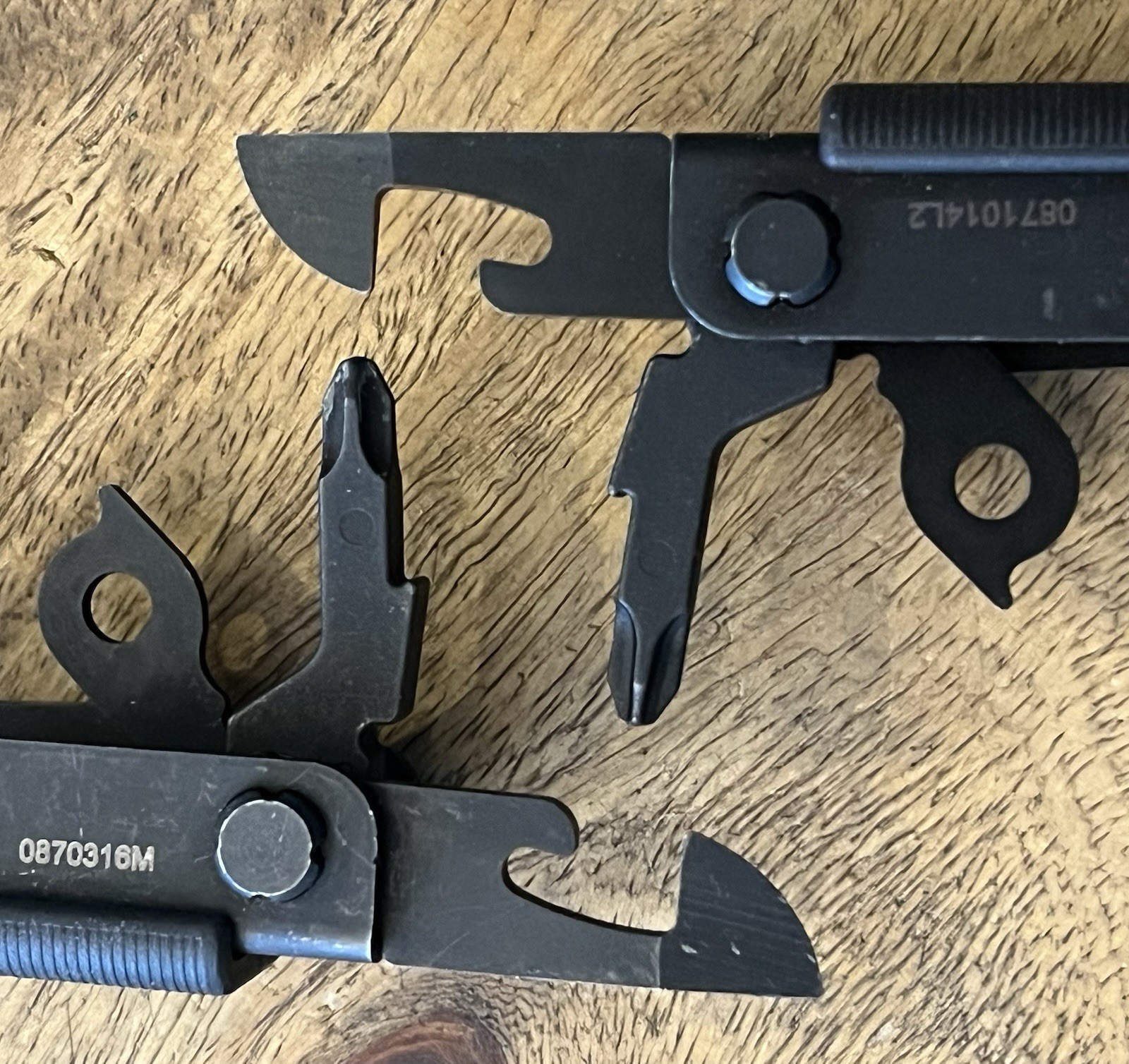 -USA- Gerber Multi Tool MP600 VERY Nice! w/Gerber Sheath TSA Confiscated Lot 2