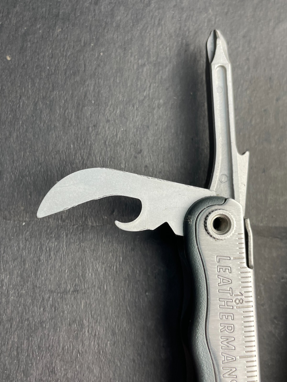 Leatherman Kick MultiTool- hunting, fishing, camping, hiking