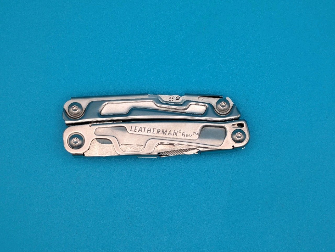 Leatherman Rev 3.8″ Multi-Tool, Stainless!