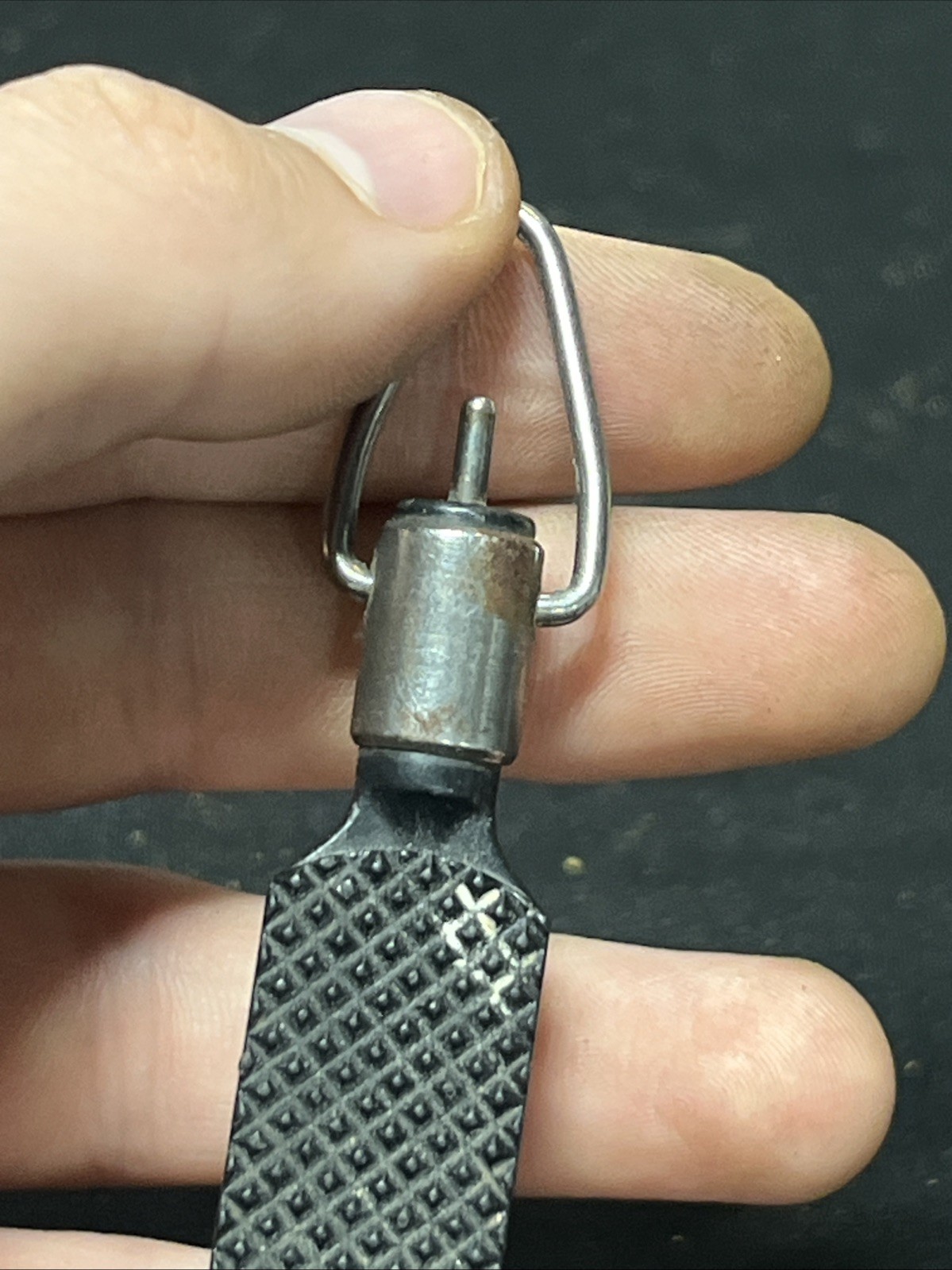 ZAK Tool ZT-9P Flat Knurled Swivel Key, Black Handcuff Key