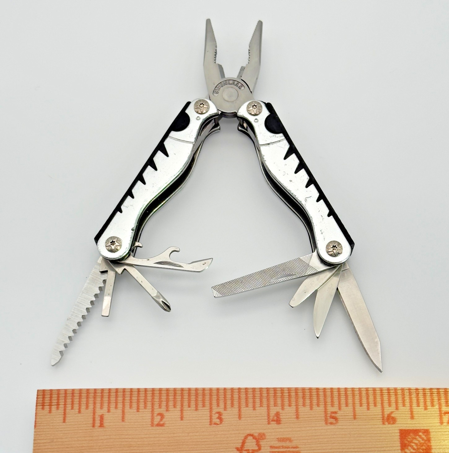 Pocket Multi-Tool Pliers Knife Saw Screwdriver File EDC Everyday Carry Silver