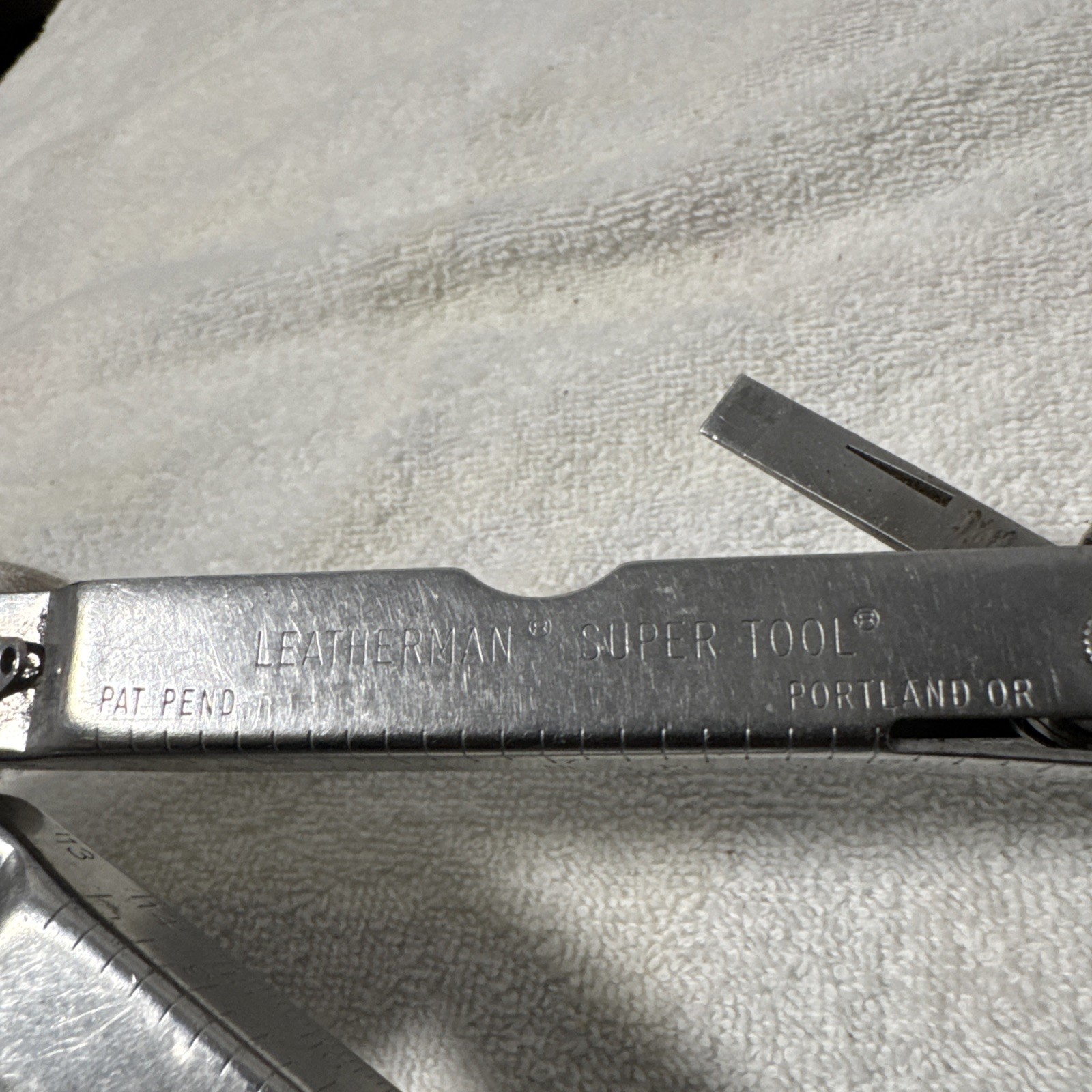 Leatherman Super Tool Portland Or Silver Stainless Steel Bond Pliers Multi-Tool