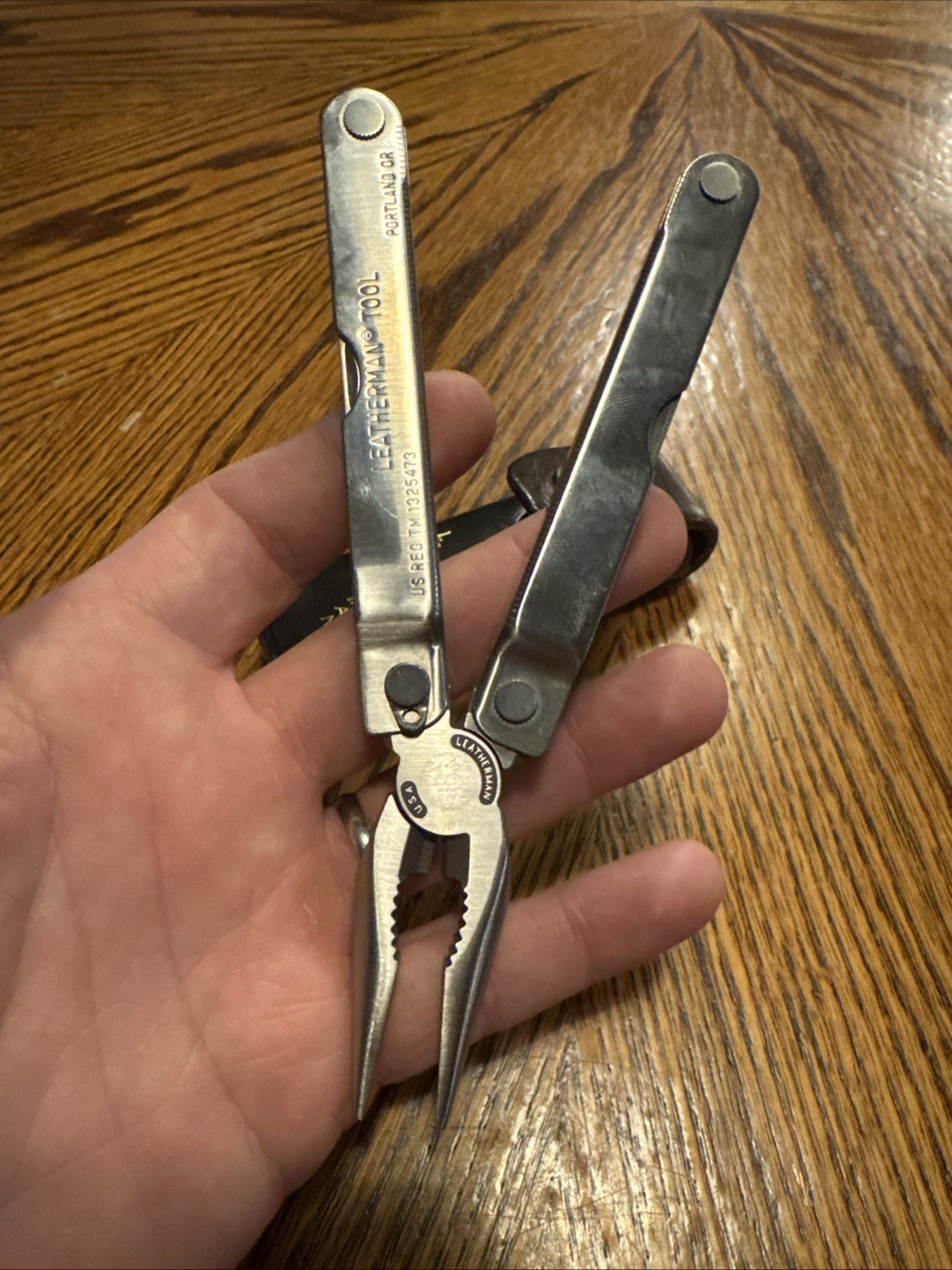 Retired 1995 Leatherman Multi-Tool US Reg TM 1325473 Portland OR & Leather Case