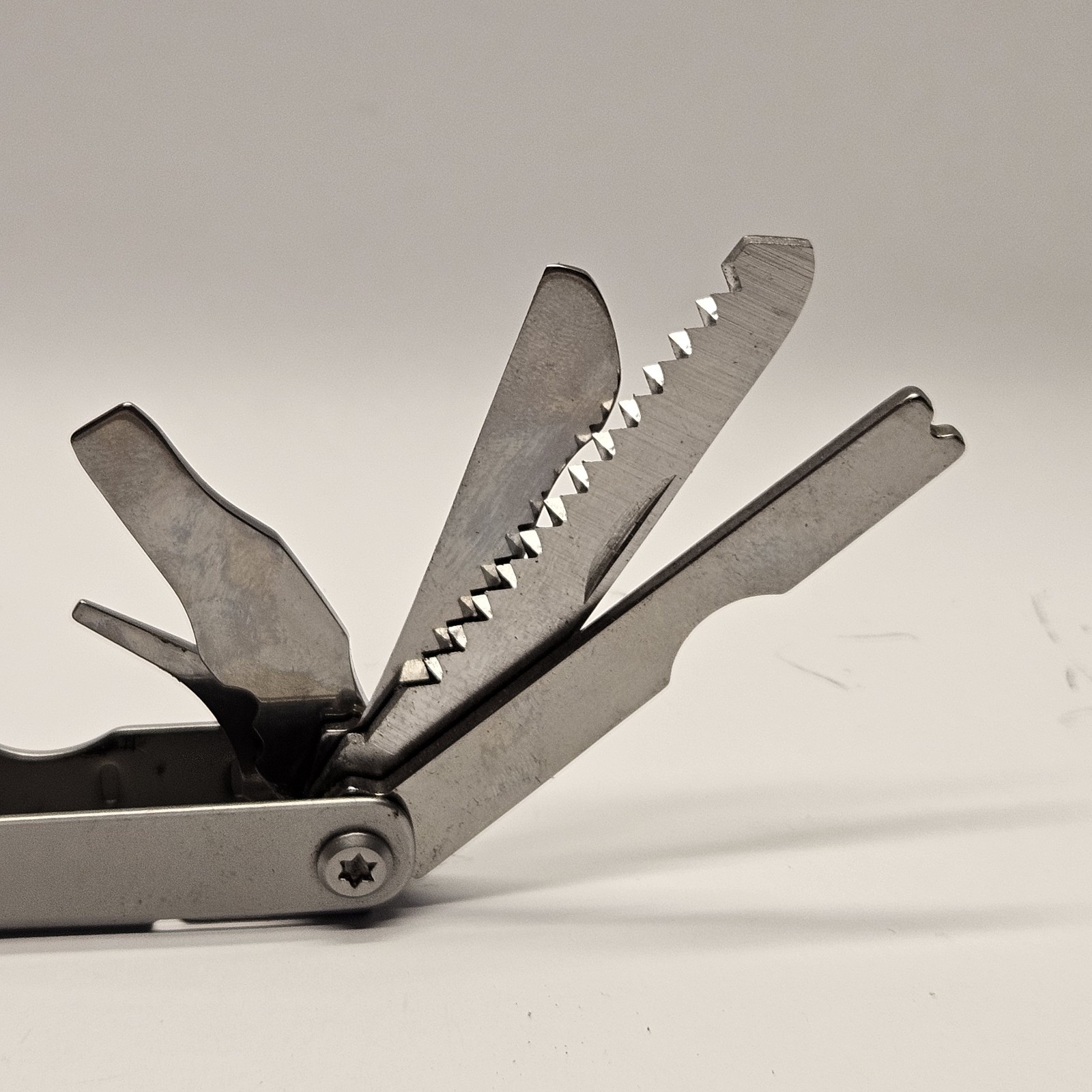 Schrade Tough Tool Multi-Tool With Stainless Steel Handles