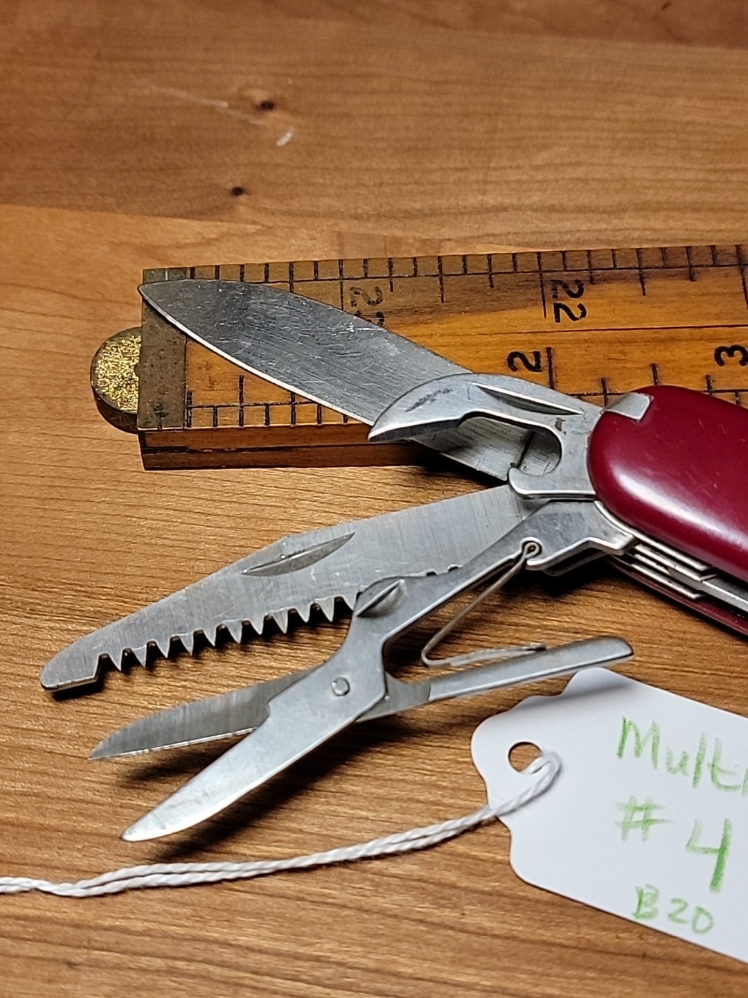 Red Multi Tool Gold Emblem Camp Hunt Work Pocket Knife
