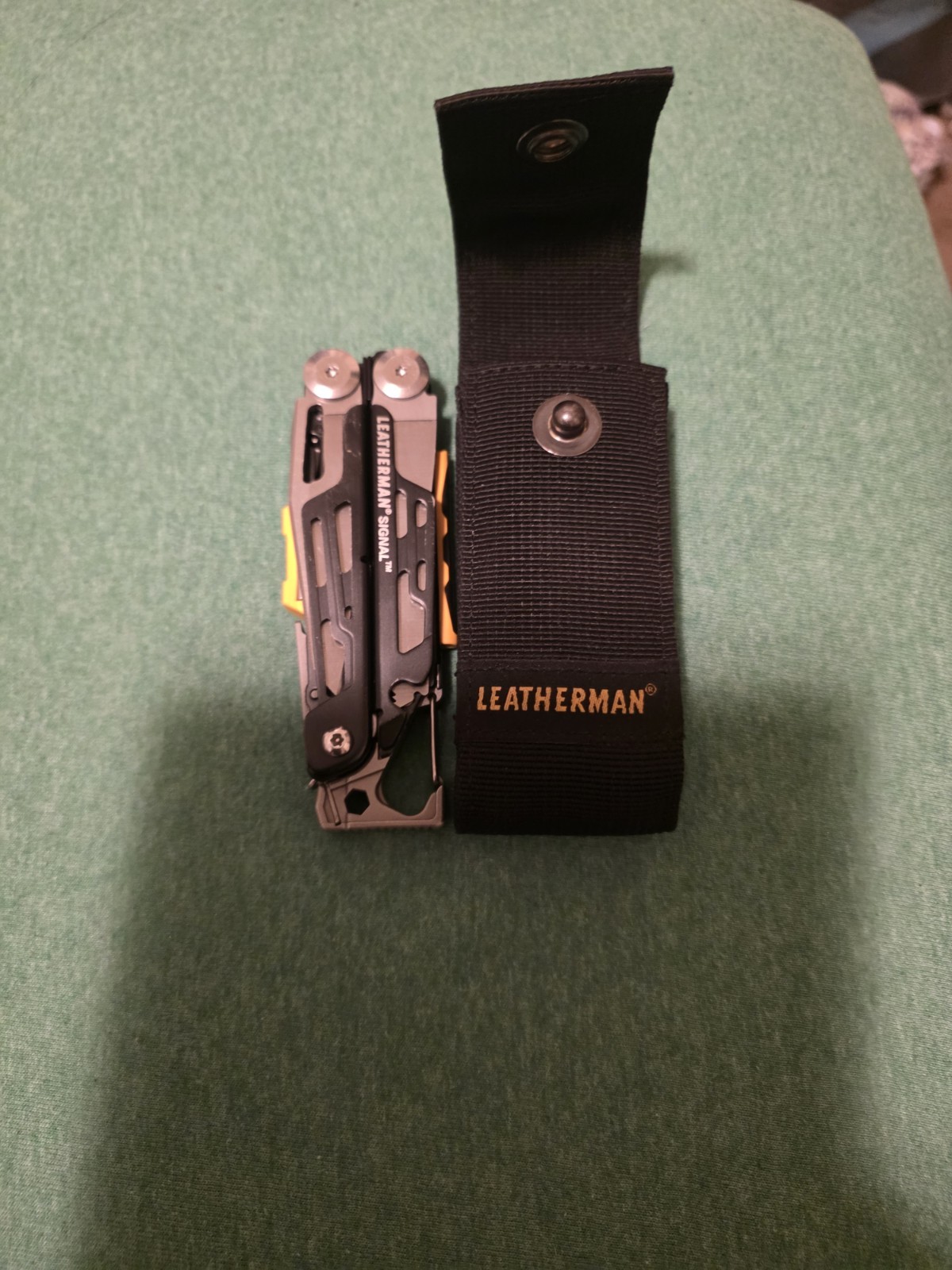 Leatherman Signal 19-in-1 Multi-Tool Stainless Steel