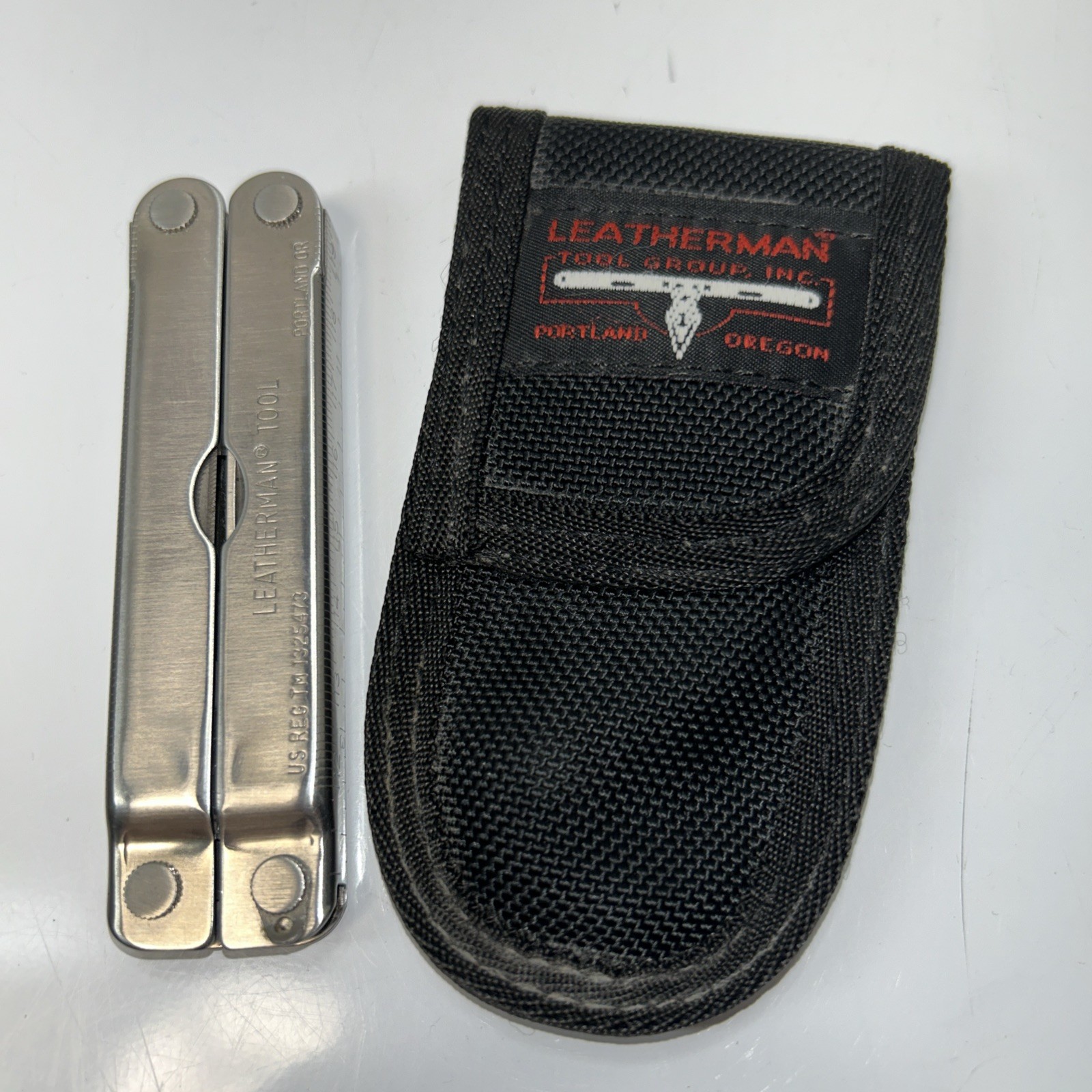 VINTAGE LEATHERMAN SURVIVAL MULTI-TOOL TM1325473