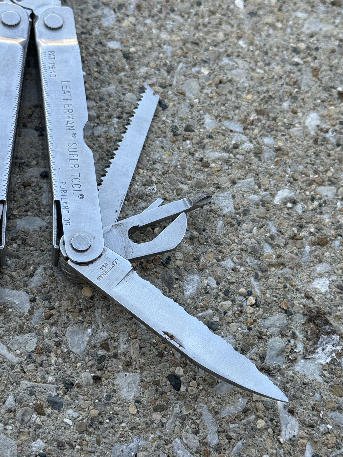 Vintage Unused (but has rust) Leatherman Super Tool w/ Box & Sheath 1996